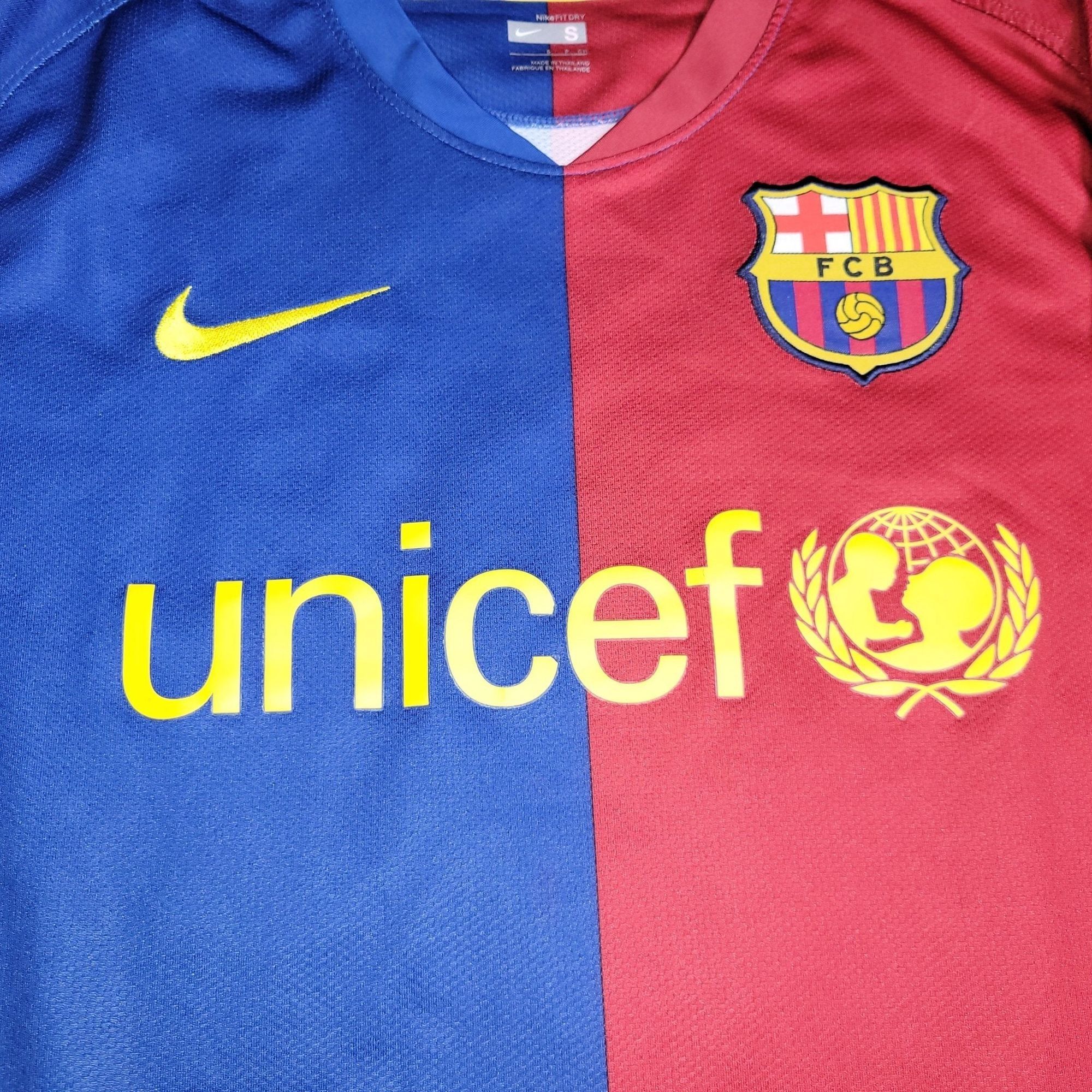 Nike Messi Barcelona TREBLE SEASON 2008 2009 Soccer Jersey S Size US S / EU 44-46 / 1 - 4 Thumbnail