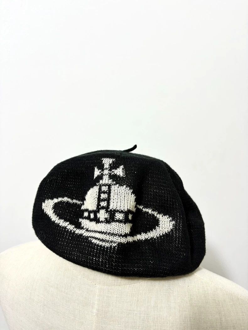 Vivienne Westwood Vivienne Westwood Mid-19th century black Saturn painter's Size ONE SIZE - 1 Thumbnail