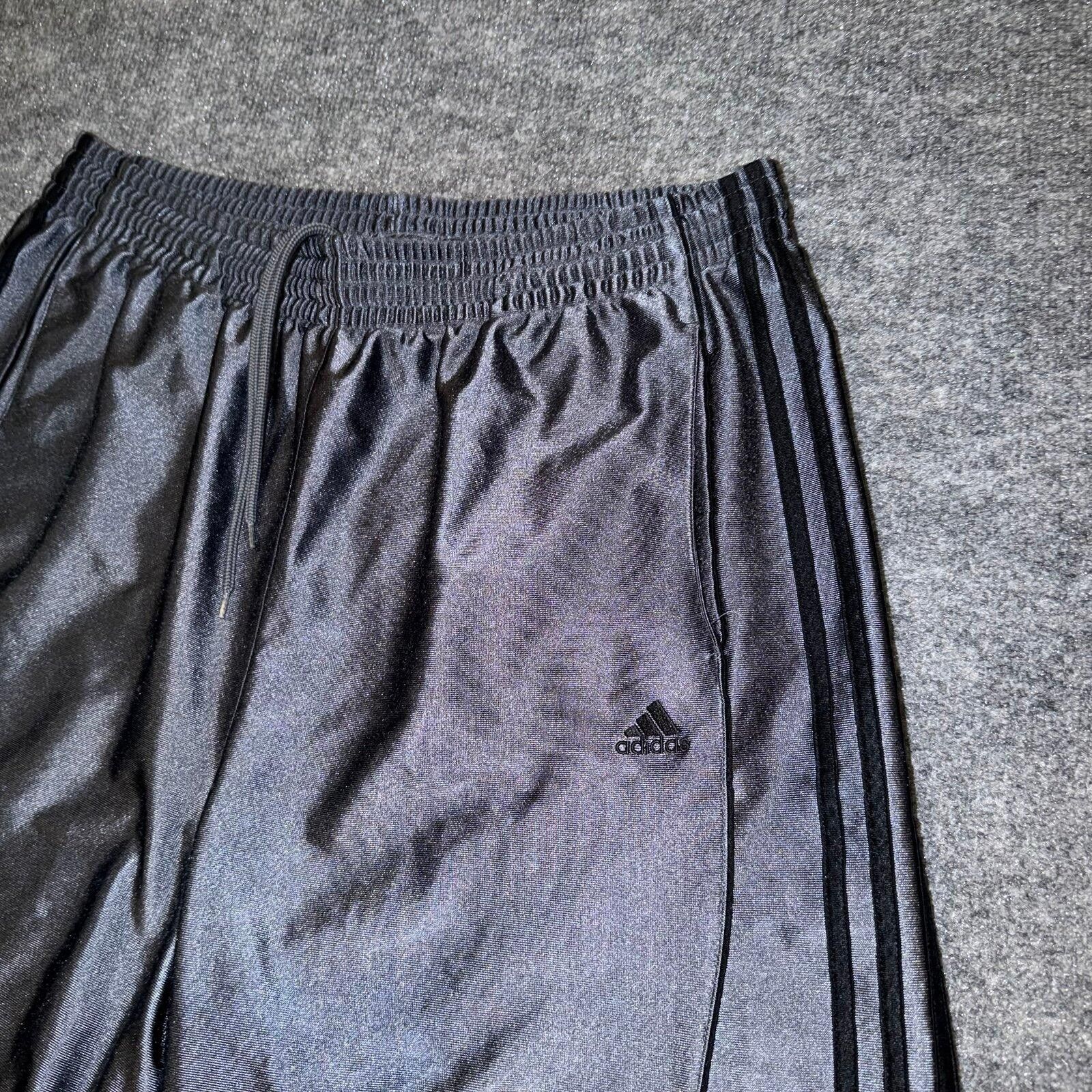 Adidas Adidas Rare Shiny Grey Dazzle Hoop Shorts Mens XL Size US 36 / EU 52 - 2 Thumbnail