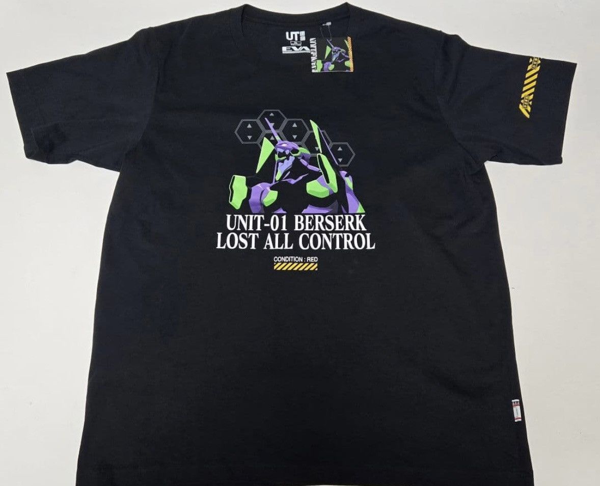 Uniqlo Evangelion X Japanese Brand Streetwear Tshirt RR2 Size US XL / EU 56 / 4 - 1 Thumbnail