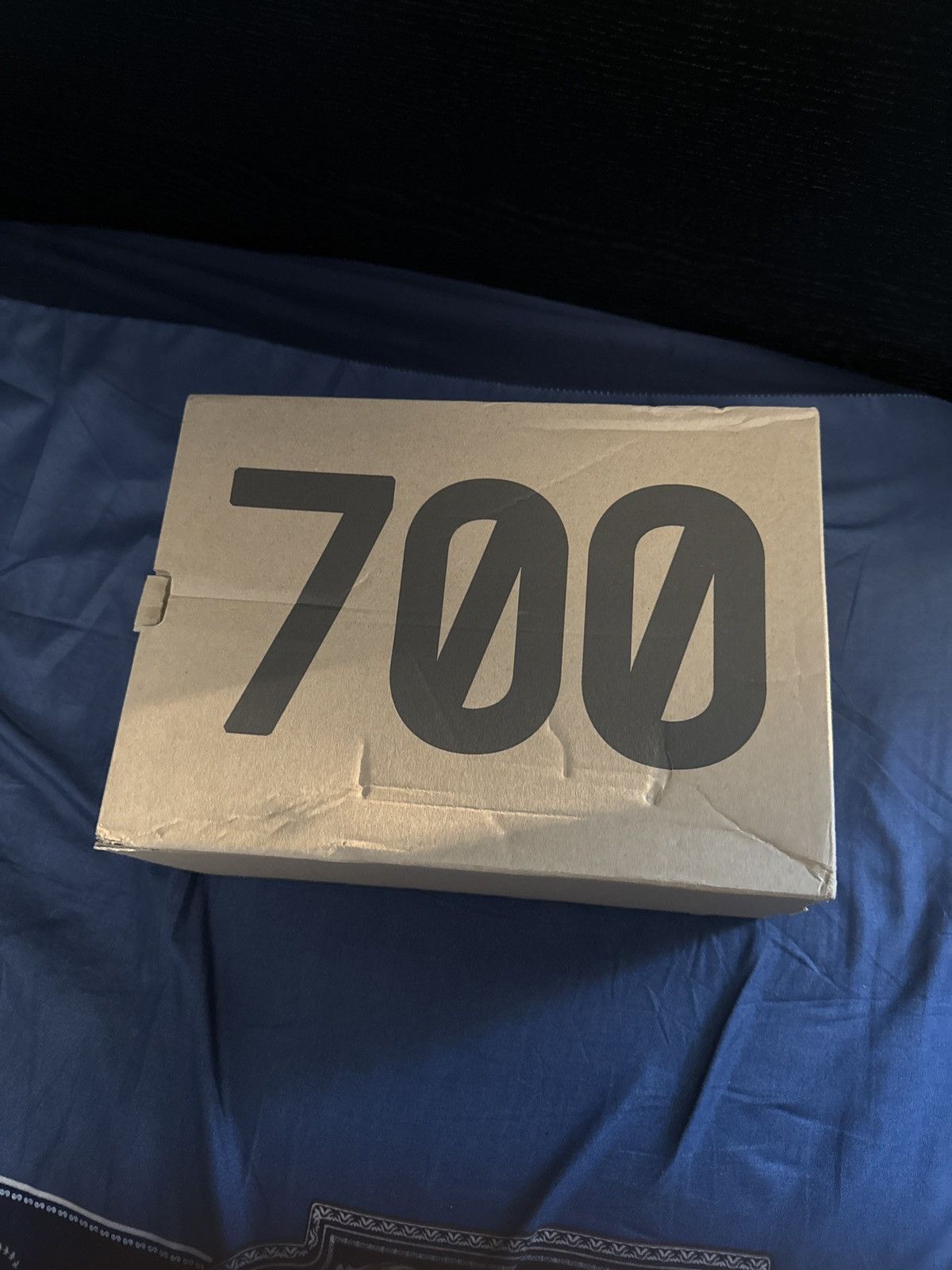 Yeezy Yeezy 700 Size US 9.5 / EU 42-43 - 7 Thumbnail