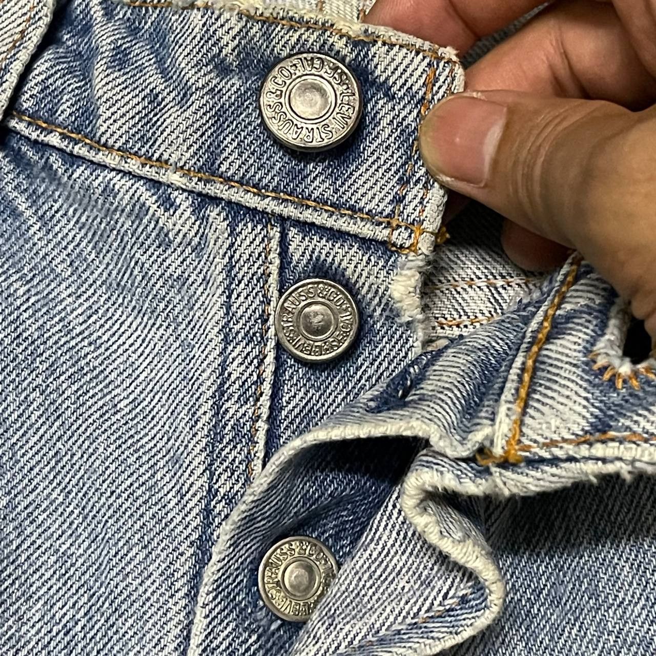 Levi's Vintage Levis 501 Distressed Denim 32x34 Size US 32 / EU 48 - 7 Thumbnail