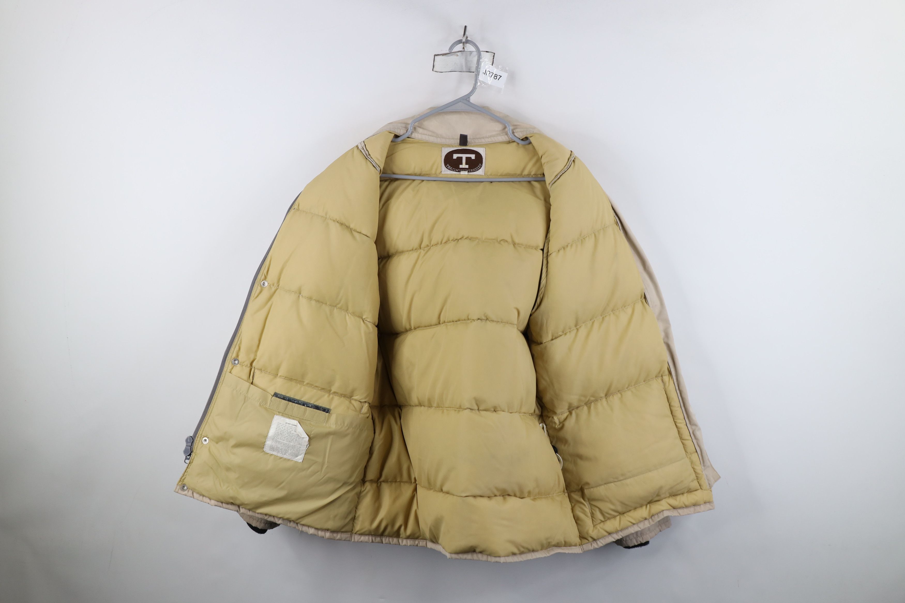 Vintage Vintage 70s Streetwear Duck Down Puffer Jacket Beige USA Size US M / EU 48-50 / 2 - 9 Thumbnail