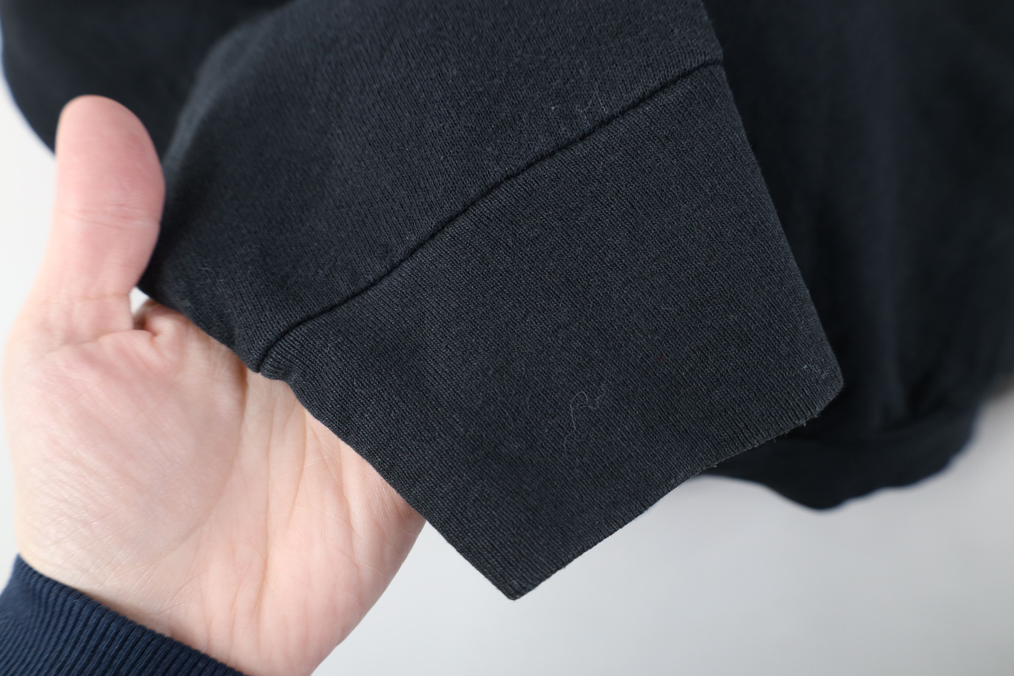 Vintage Vintage 90s Streetwear Faded Blank Crewneck Sweatshirt Black Size L / US 10 / IT 46 - 8 Thumbnail