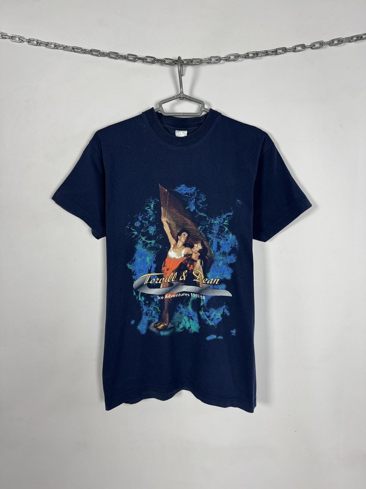 Vintage Vintage 90s Torvill & Dean Ice Adventure Graphic Tee Size M Size US M / EU 48-50 / 2 - 1 Thumbnail