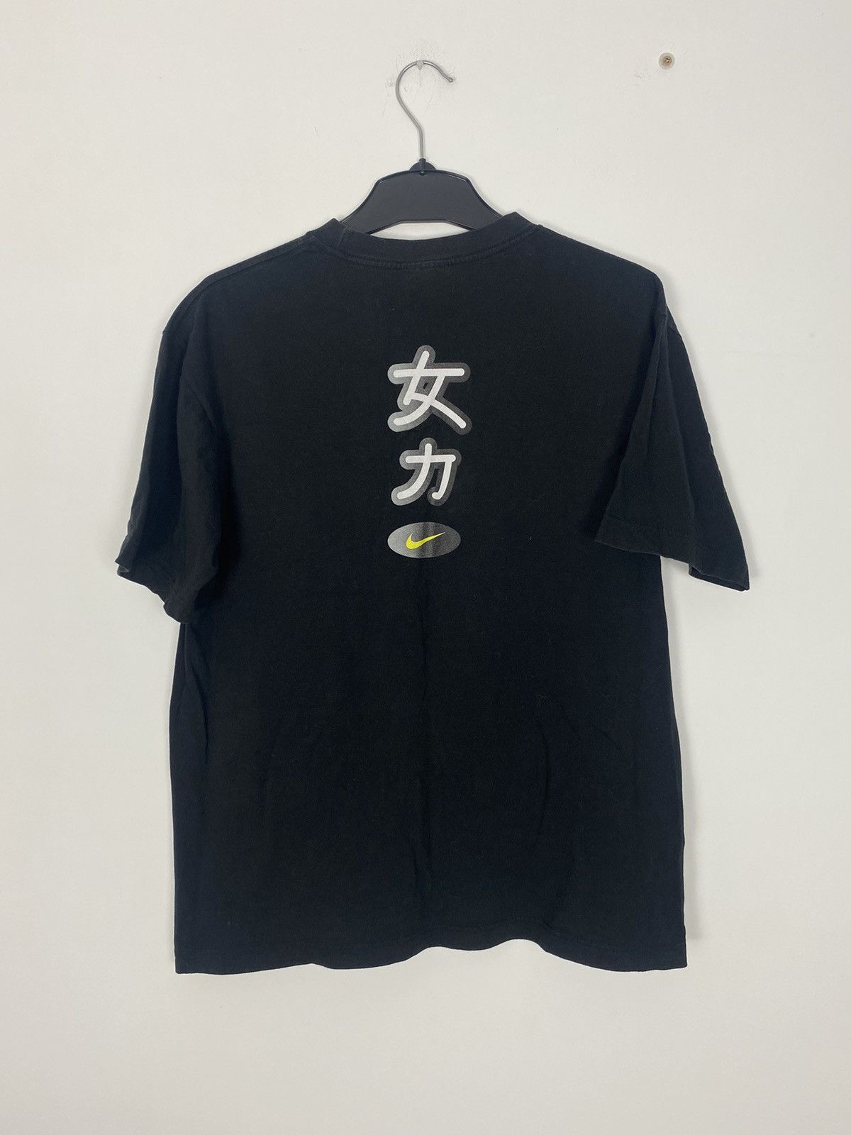 Nike × Vintage Nike Vintage y2k center swoosh Tee S Japanese brand Size US S / EU 44-46 / 1 - 1 Thumbnail