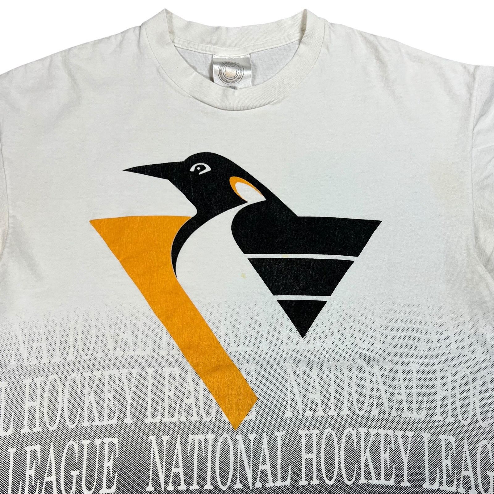 Chalk Line × NHL × Vintage 1990s Chalk Line Pittsburgh Penguins all over print tee Size US L / EU 52-54 / 3 - 2 Thumbnail