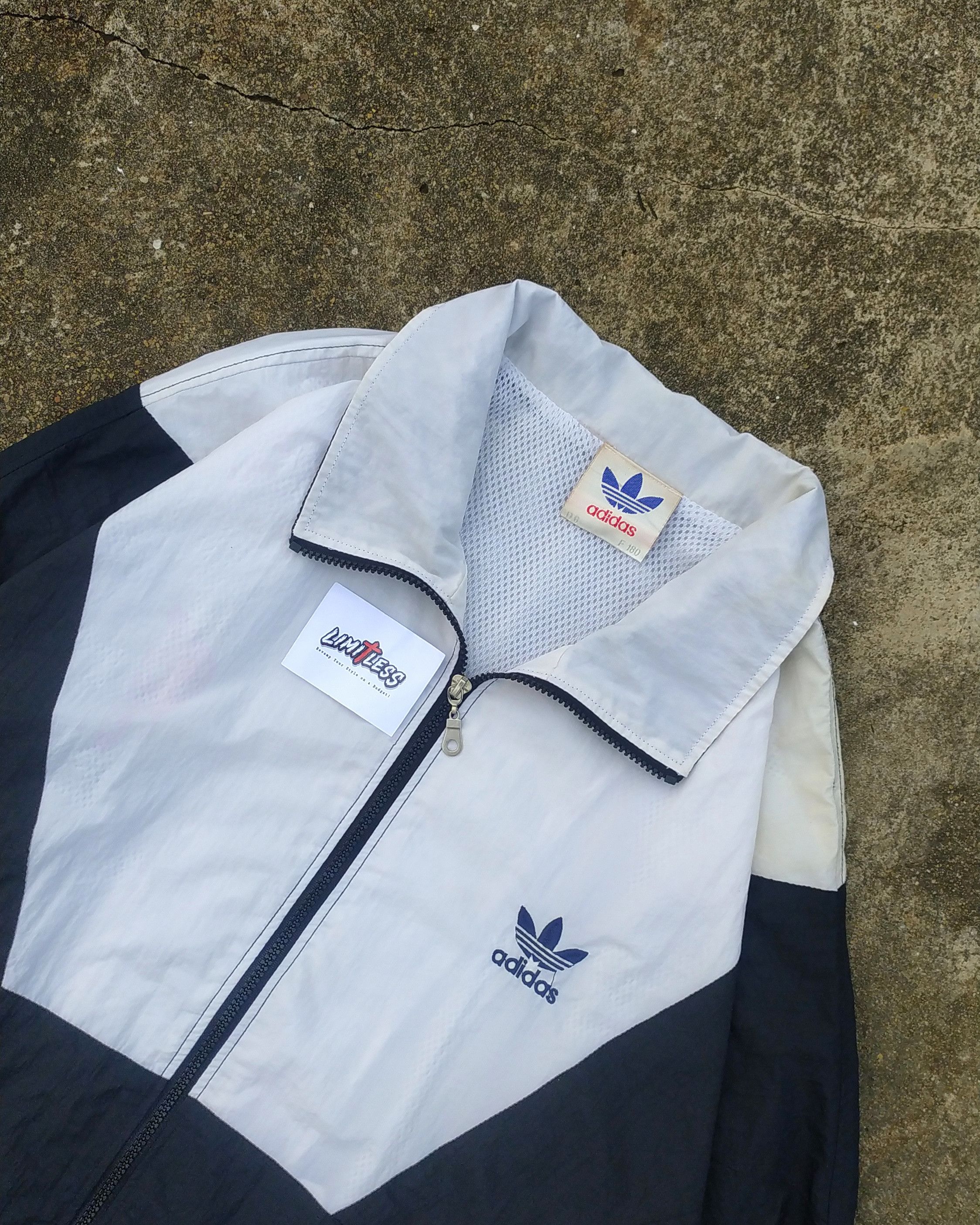 Adidas Windbreakers Adidas Trifoil Big Size Size US L / EU 52-54 / 3 - 2 Thumbnail