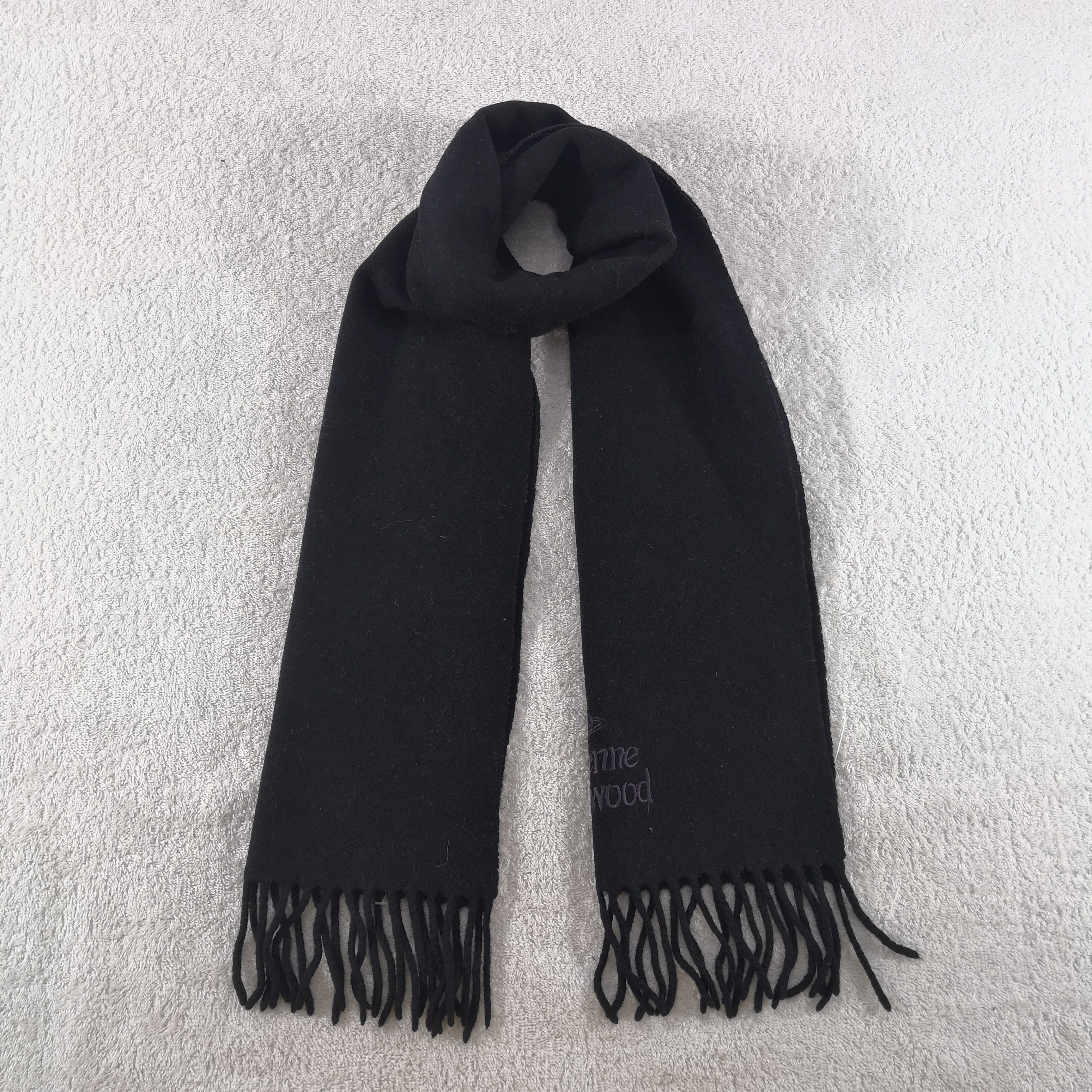 Vintage × Vivienne Westwood Vintage Vivienne Westwood Orbs Scarf Wool Scarves. Size ONE SIZE - 1 Thumbnail