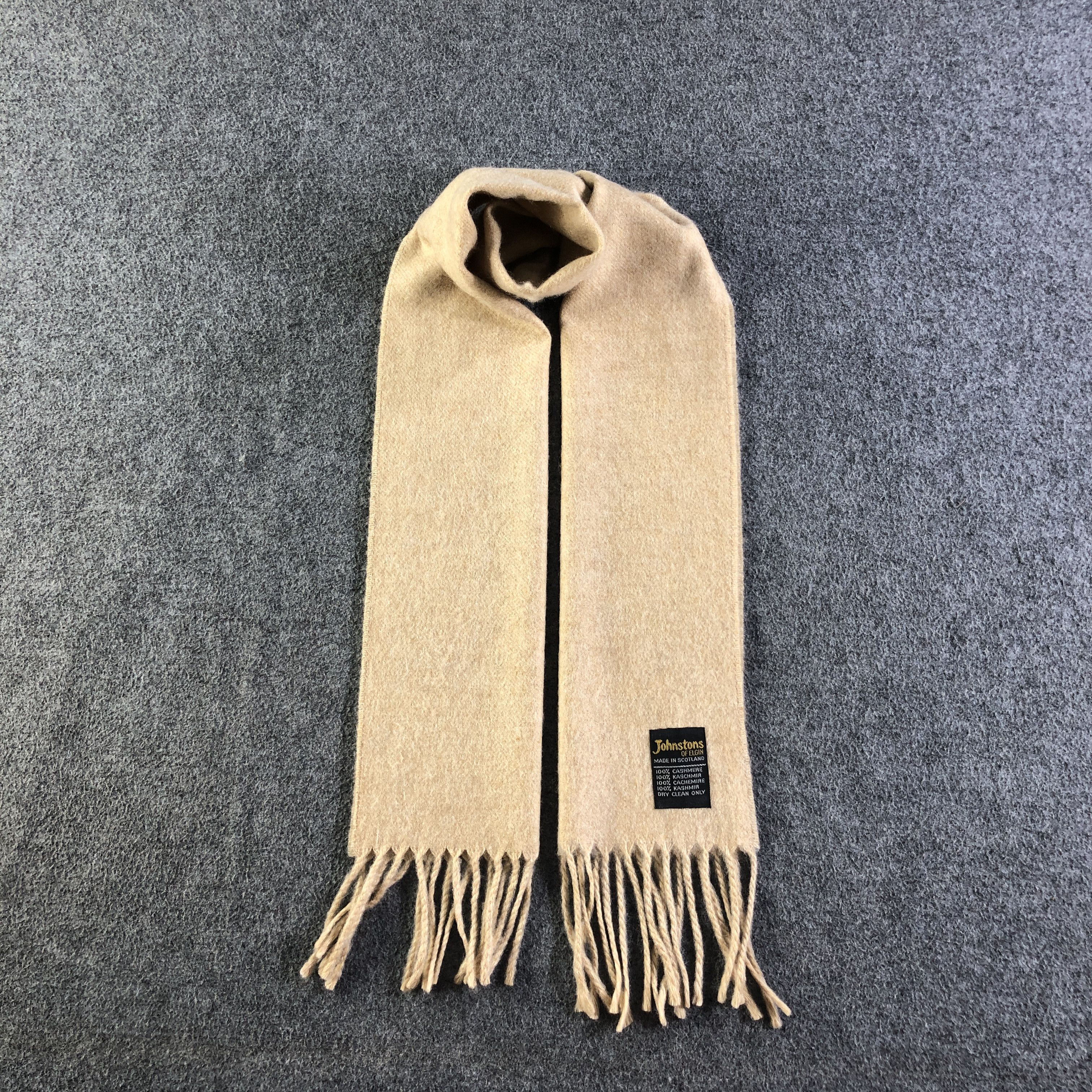 Johnstons Of Elgin Johnstons Of Elgin Cashmere Scarf Muffler Neckwear V2748 Size ONE SIZE - 1 Thumbnail