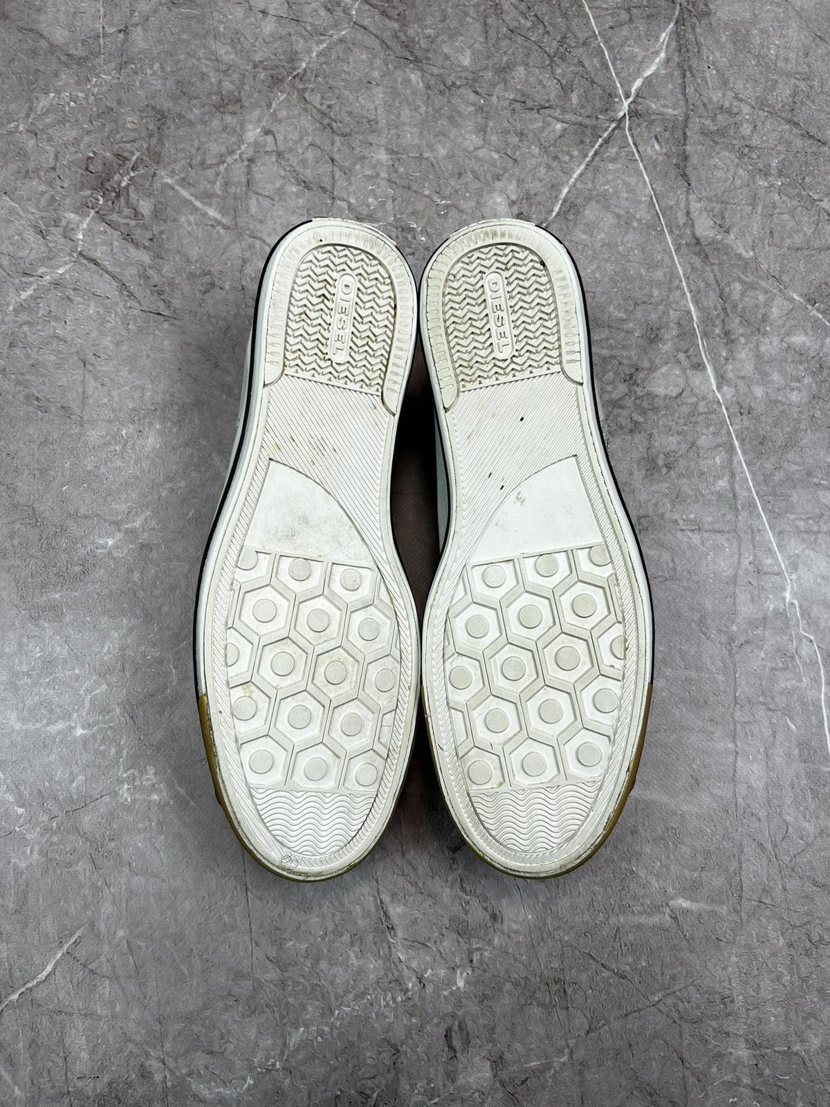 Diesel × Vintage Vintage Diesel industry division Distressed Low Sneakers Y2K Size US 10 / EU 43 - 9 Thumbnail