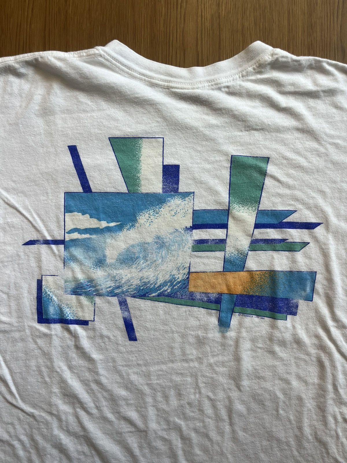 Vintage Vintage STUBBIES Art work Big Wave 1982’s Tshirt Size US L / EU 52-54 / 3 - 9 Thumbnail