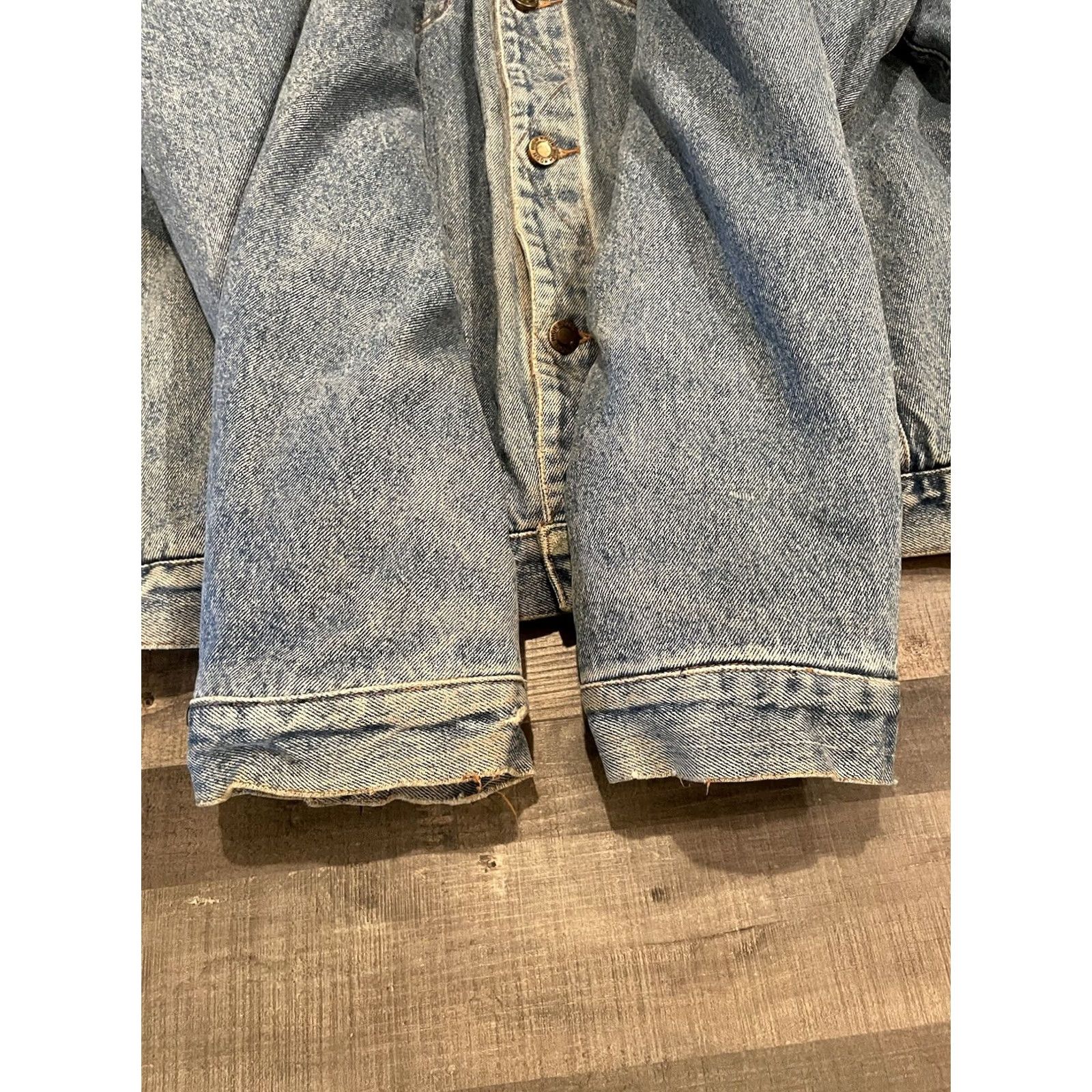 Vintage VTG High Noon Denim Trucker Jacket Mens XL Blue Button Up 90s Cowboy Grunge Western Casual Workwear–Lined Pockets Cotton Denim Jacket Size US XL / EU 56 / 4 - 8 Thumbnail
