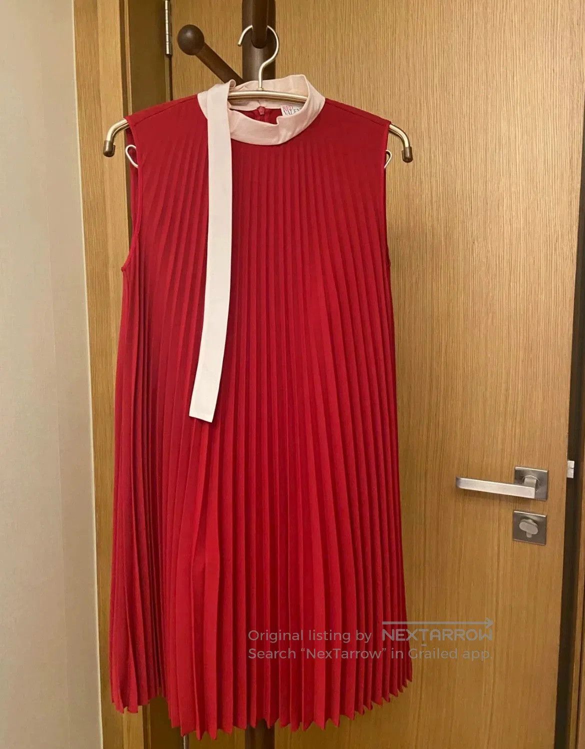 Valentino Valentino Red Silk Evening Long Dress. Size US 38 / EU 54 - 5 Thumbnail