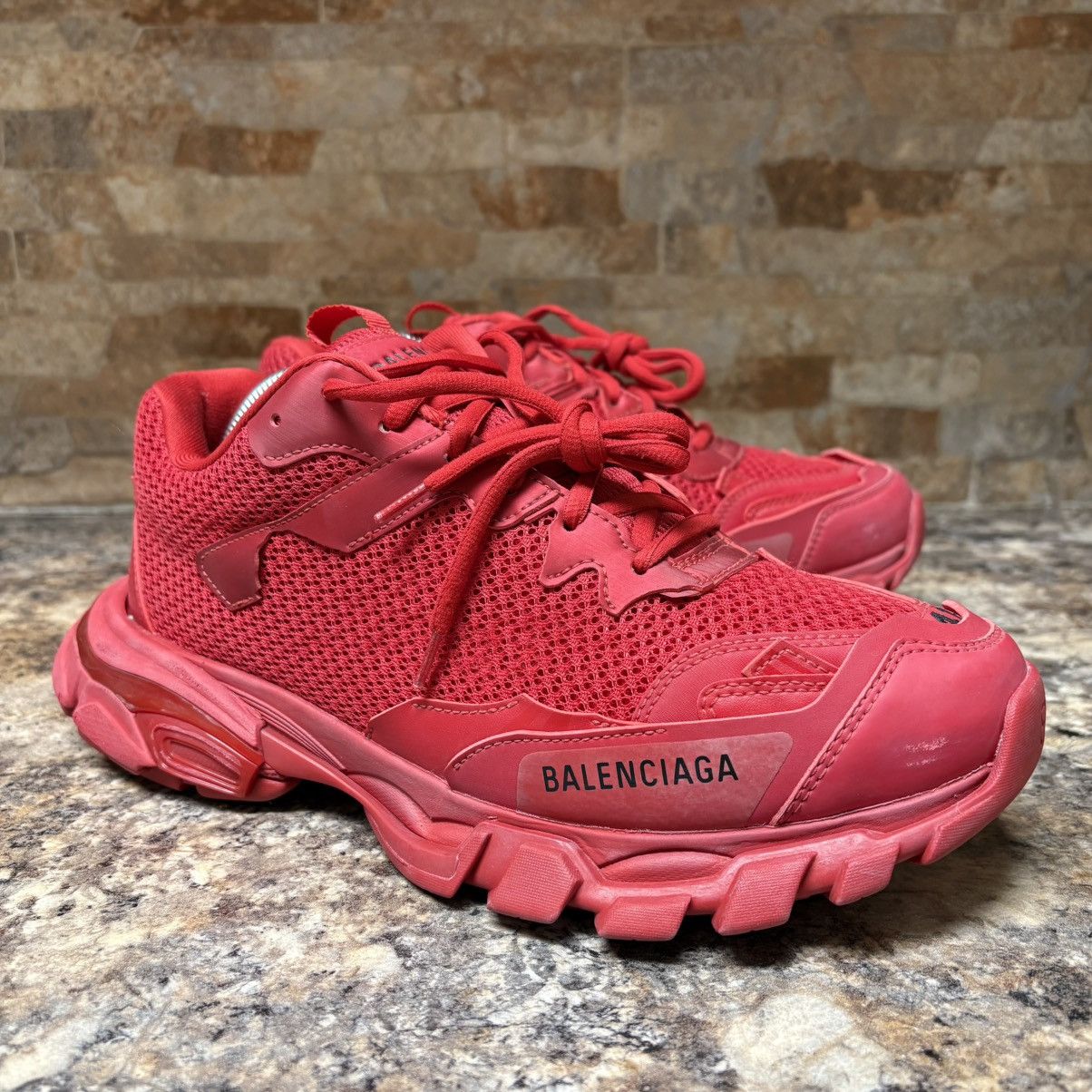 Balenciaga Balenciaga Track 3 Distressed Sneaker Red Size US 8 / EU 41 - 2 Thumbnail