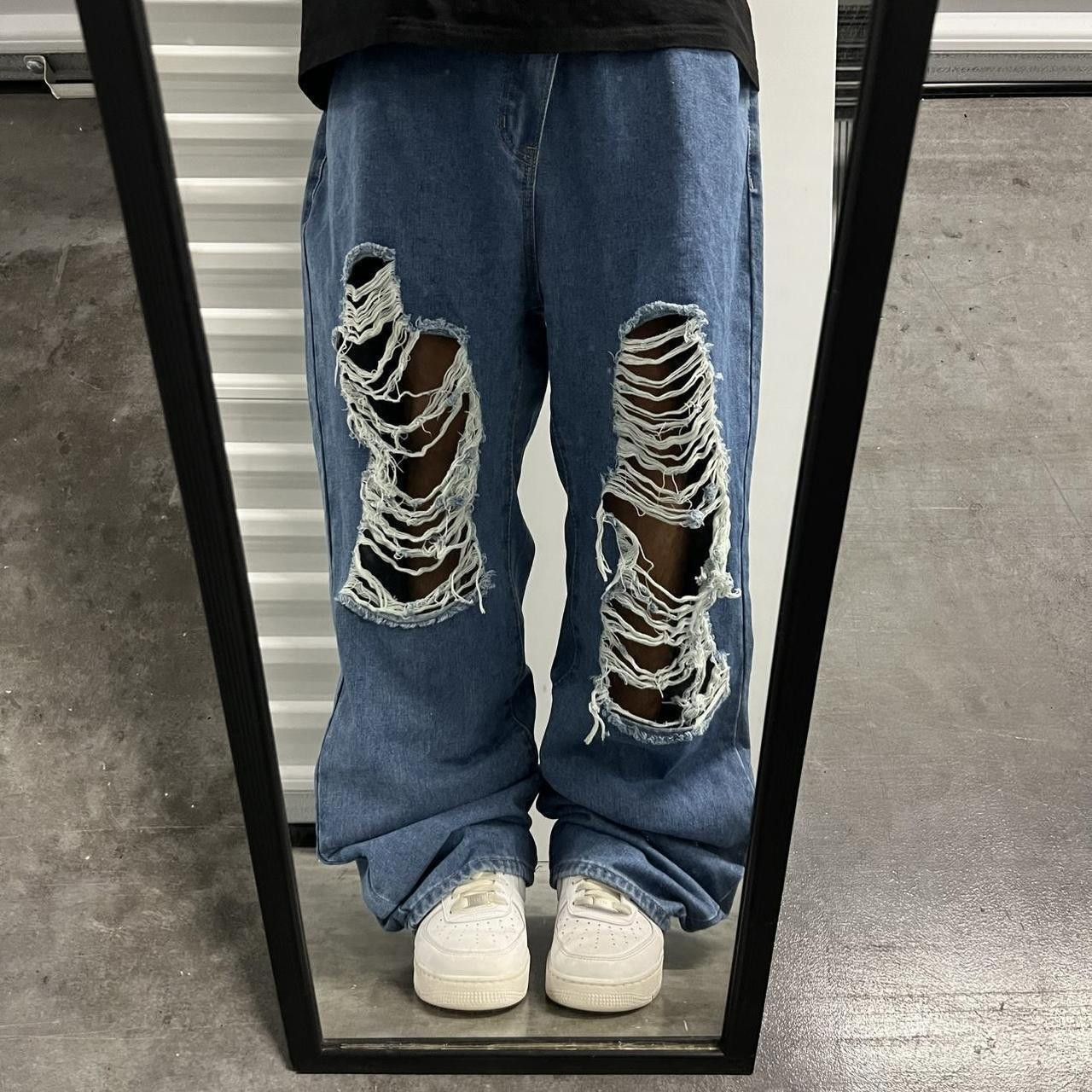 Vintage Vintage Y2K/2000s Super Baggy JNCO Style Ripped Streetwear Style Medium Wash Denim Jeans! Size US 42 / EU 58 - 1 Thumbnail