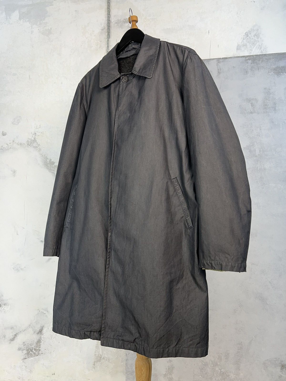 Versace Vintage Versace V2 Trench Coat Size M - L 50 Size US M / EU 48-50 / 2 - 1 Thumbnail