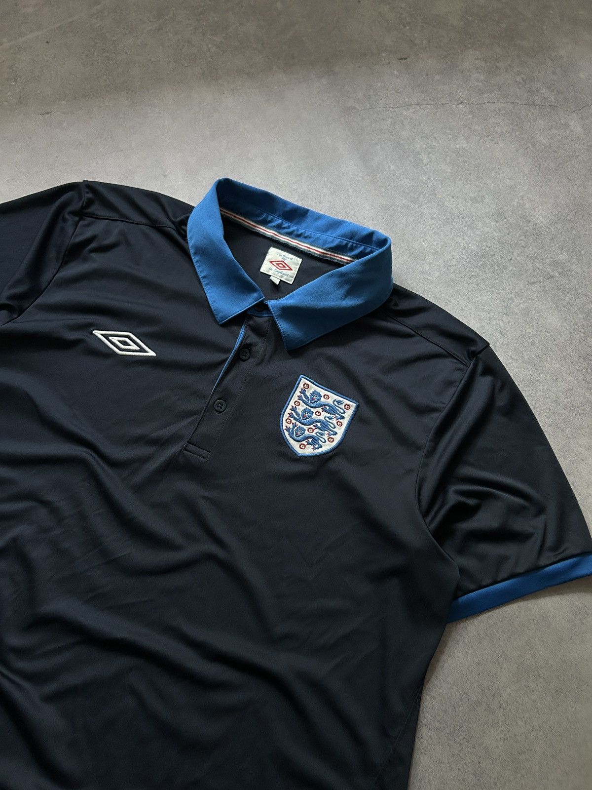 Umbro × Vintage Vintage Umbro x England 🏴󠁧󠁢󠁥󠁮󠁧󠁿 soccer polos jersey mens Size US XL / EU 56 / 4 - 2 Thumbnail