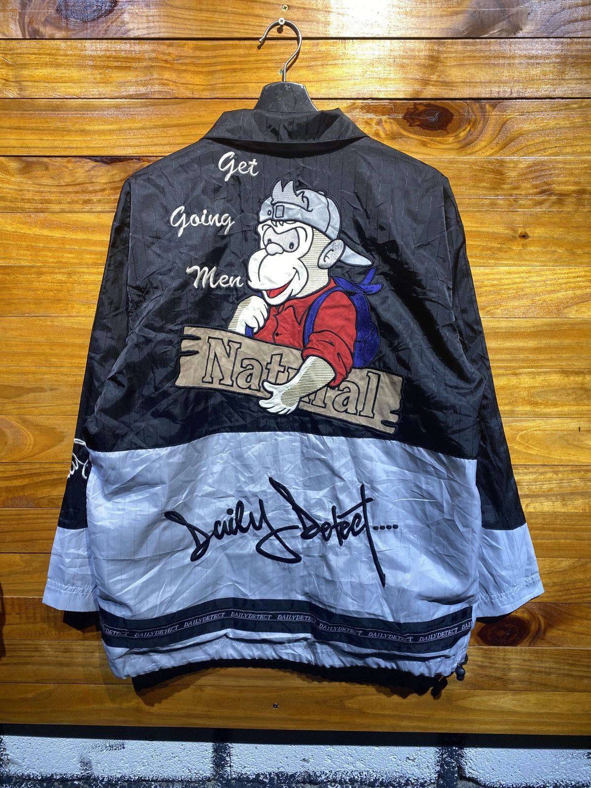 Vintage Vintage Daily Detect Cartoon Graphic Windbreaker Jacket Size US M / EU 48-50 / 2 - 3 Thumbnail