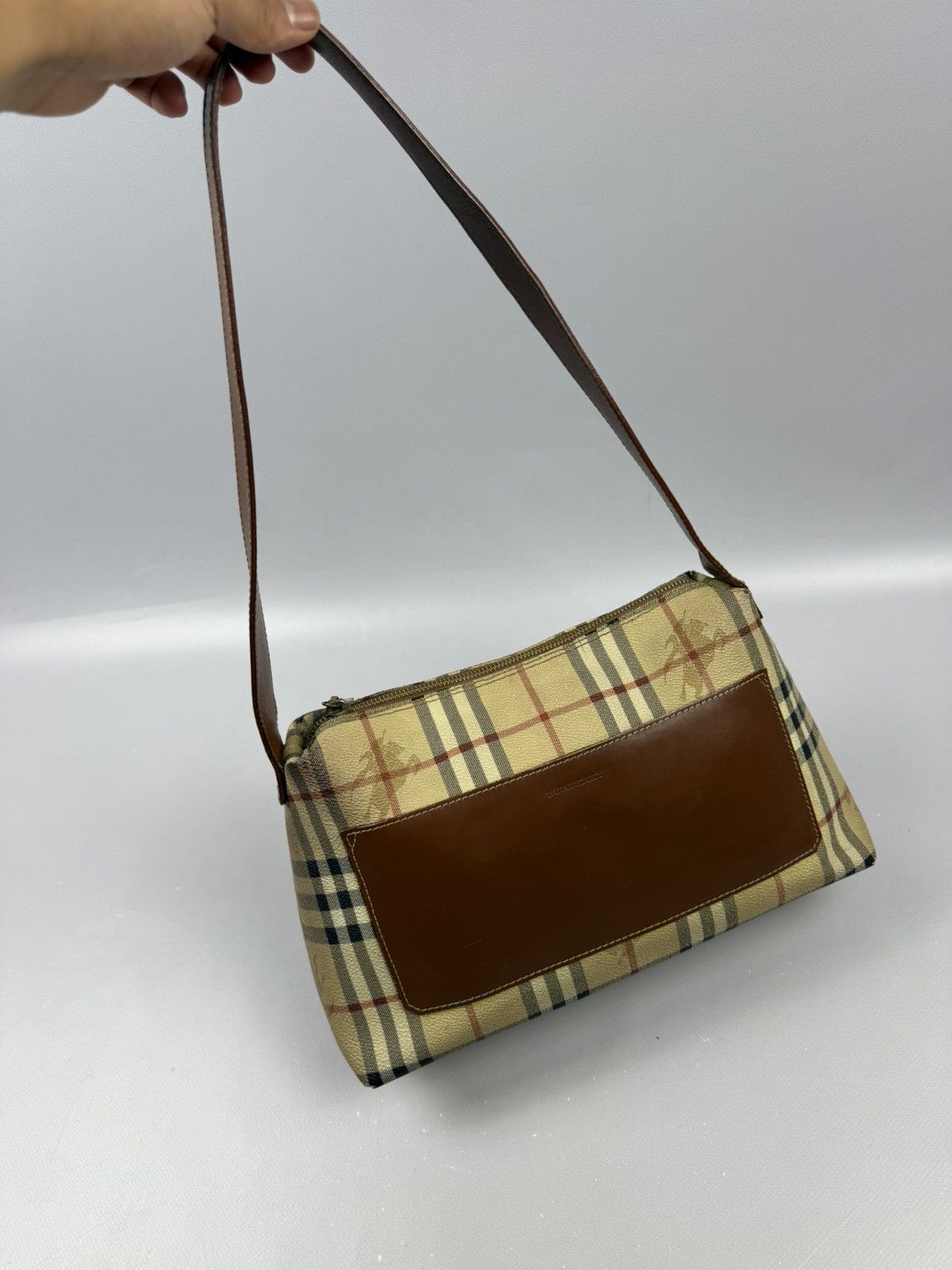 Burberry Vintage Burberry Nova Check Shoulder Bag Leather Trim Size ONE SIZE - 3 Thumbnail