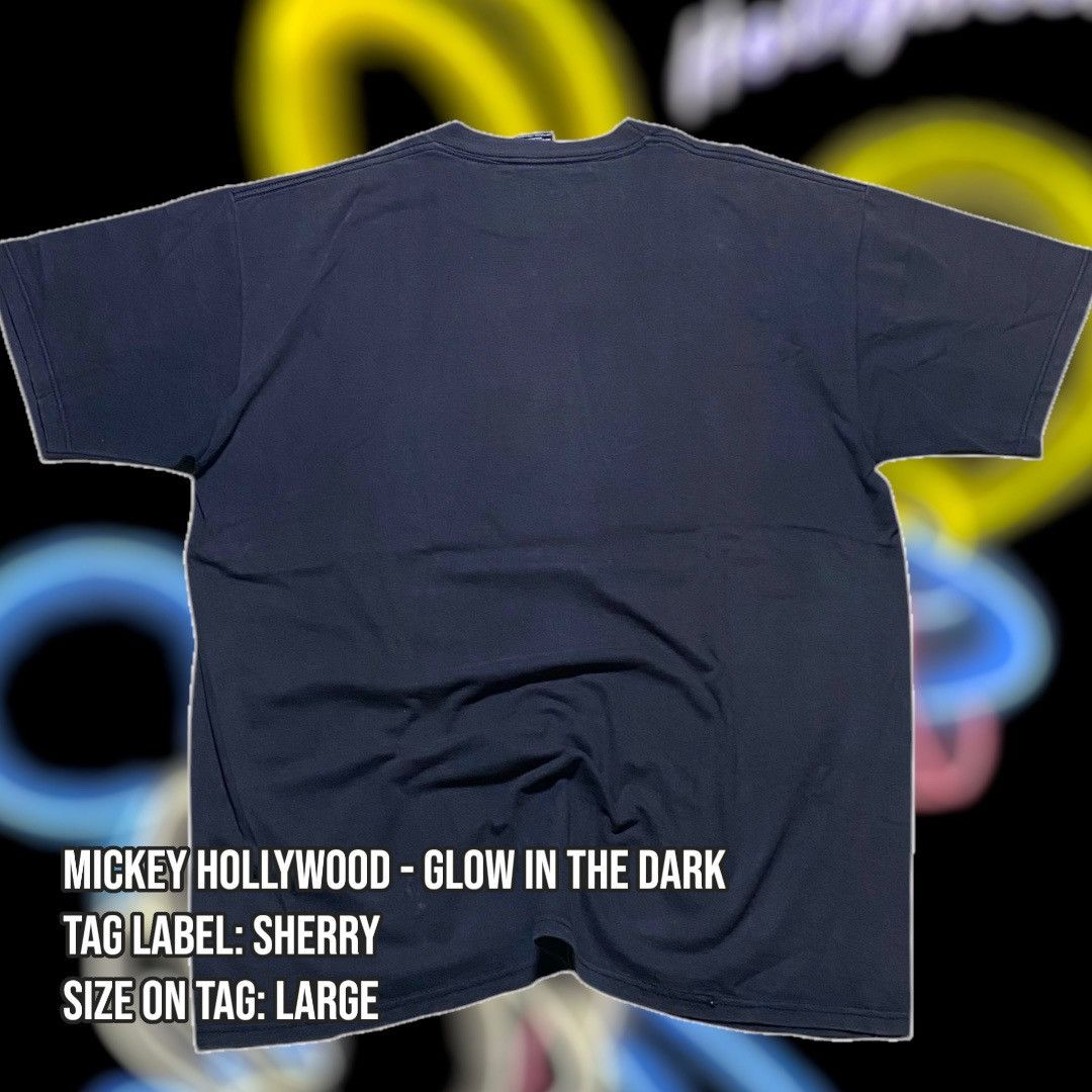 Mickey Mouse Mickey Hollywood - Glow In The Dark Tee Size US L / EU 52-54 / 3 - 2 Thumbnail