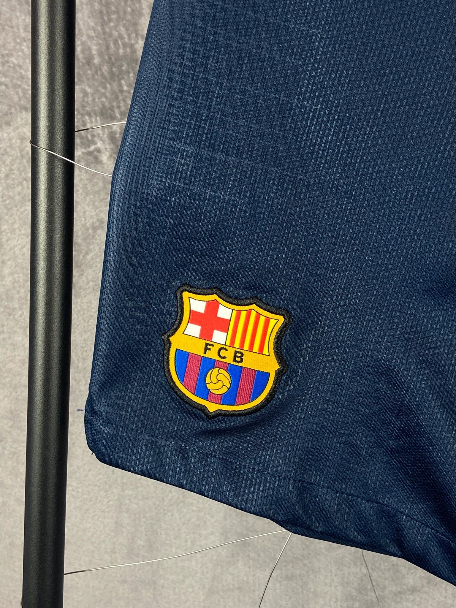 Nike Nike FC Barcelona Shorts XL Junior Dark Navy Size US 28 / EU 44 - 2 Thumbnail