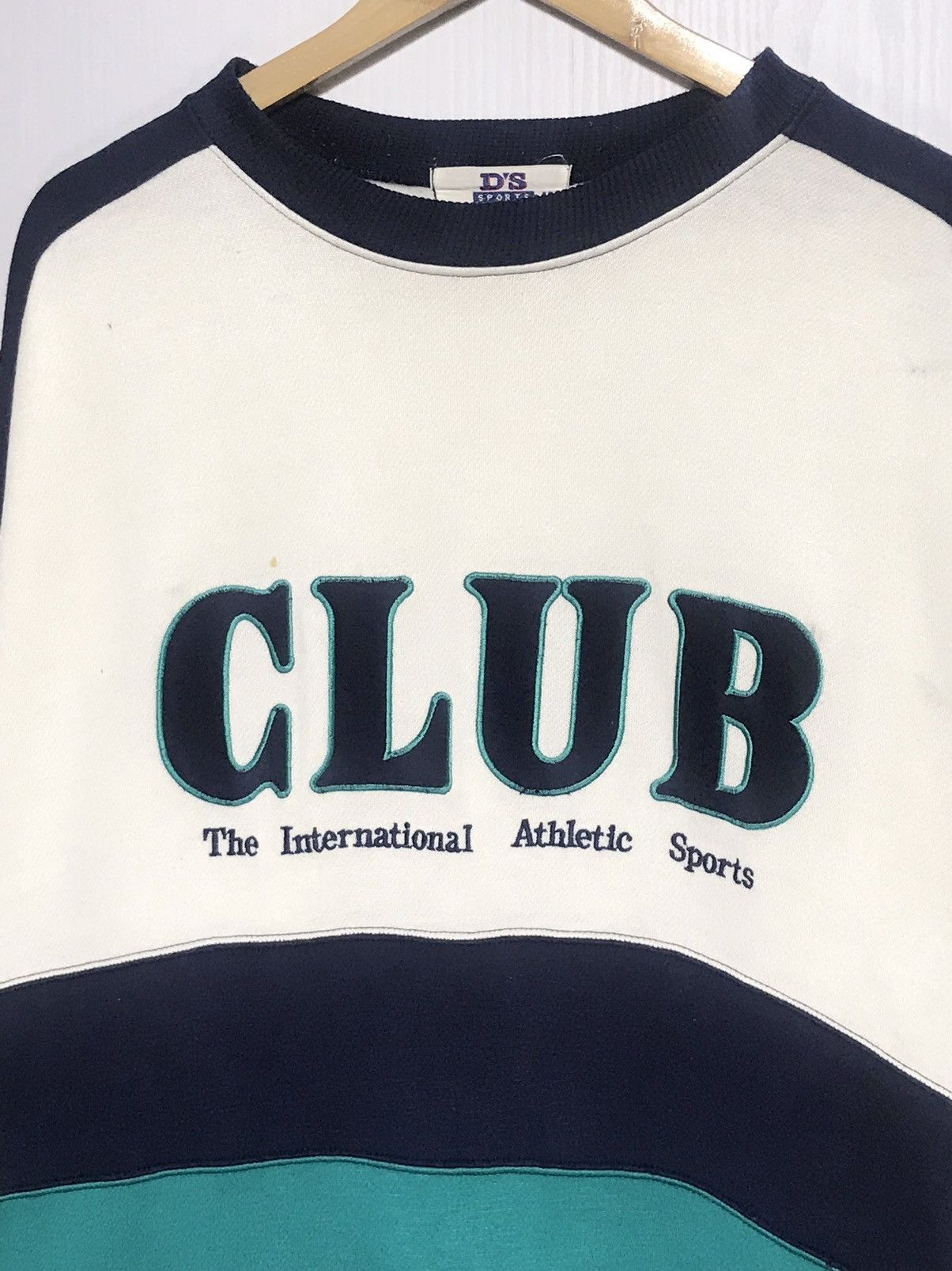 Japanese Brand Vintage By D'S Sport Club Athletic Embroidery Sweatshirt Size L / US 10 / IT 46 - 3 Thumbnail