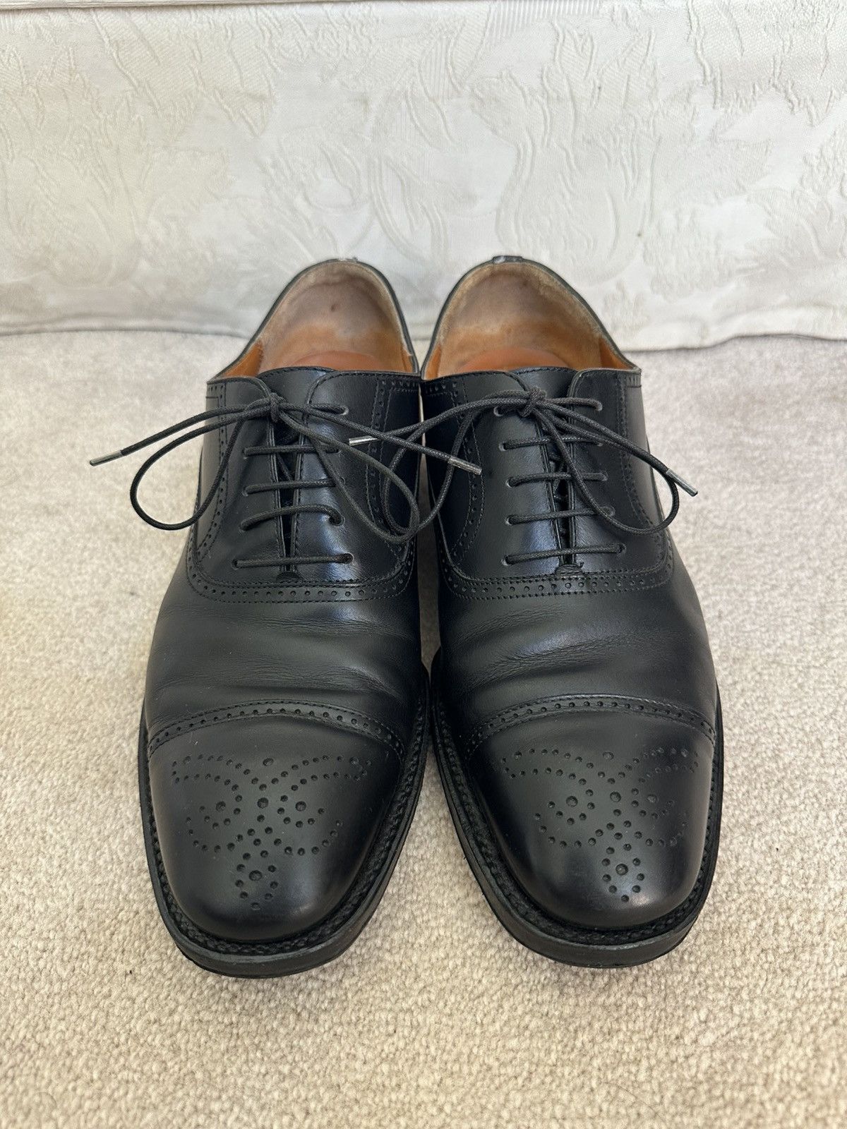 Salvatore Ferragamo Salvatore Ferragamo Black Cap Toe Oxford Dress Shoes 7.5 EE Size US 7.5 / EU 40-41 - 1 Thumbnail