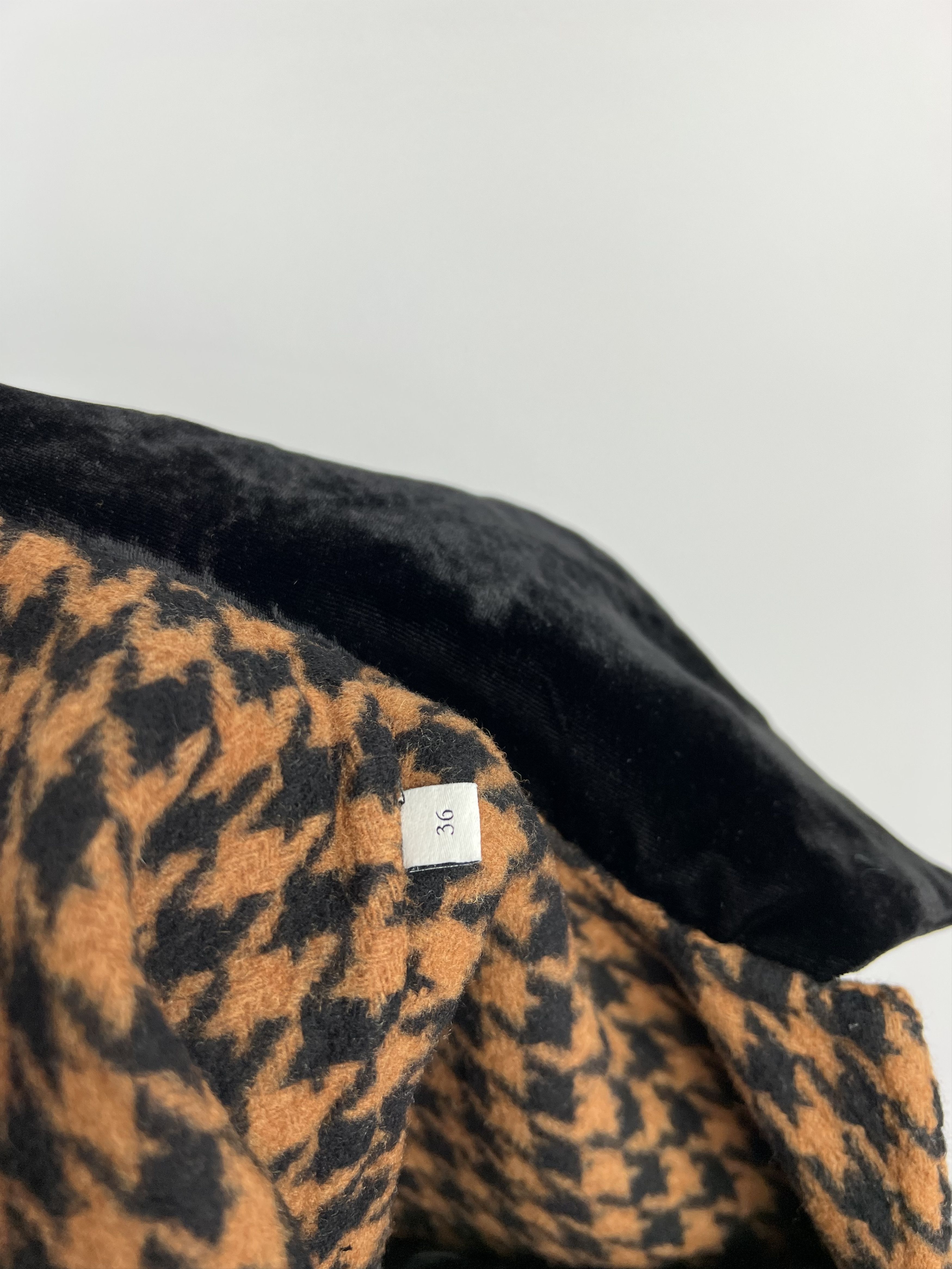 Sandro Women's Brown Black Wool Jacket Size 36