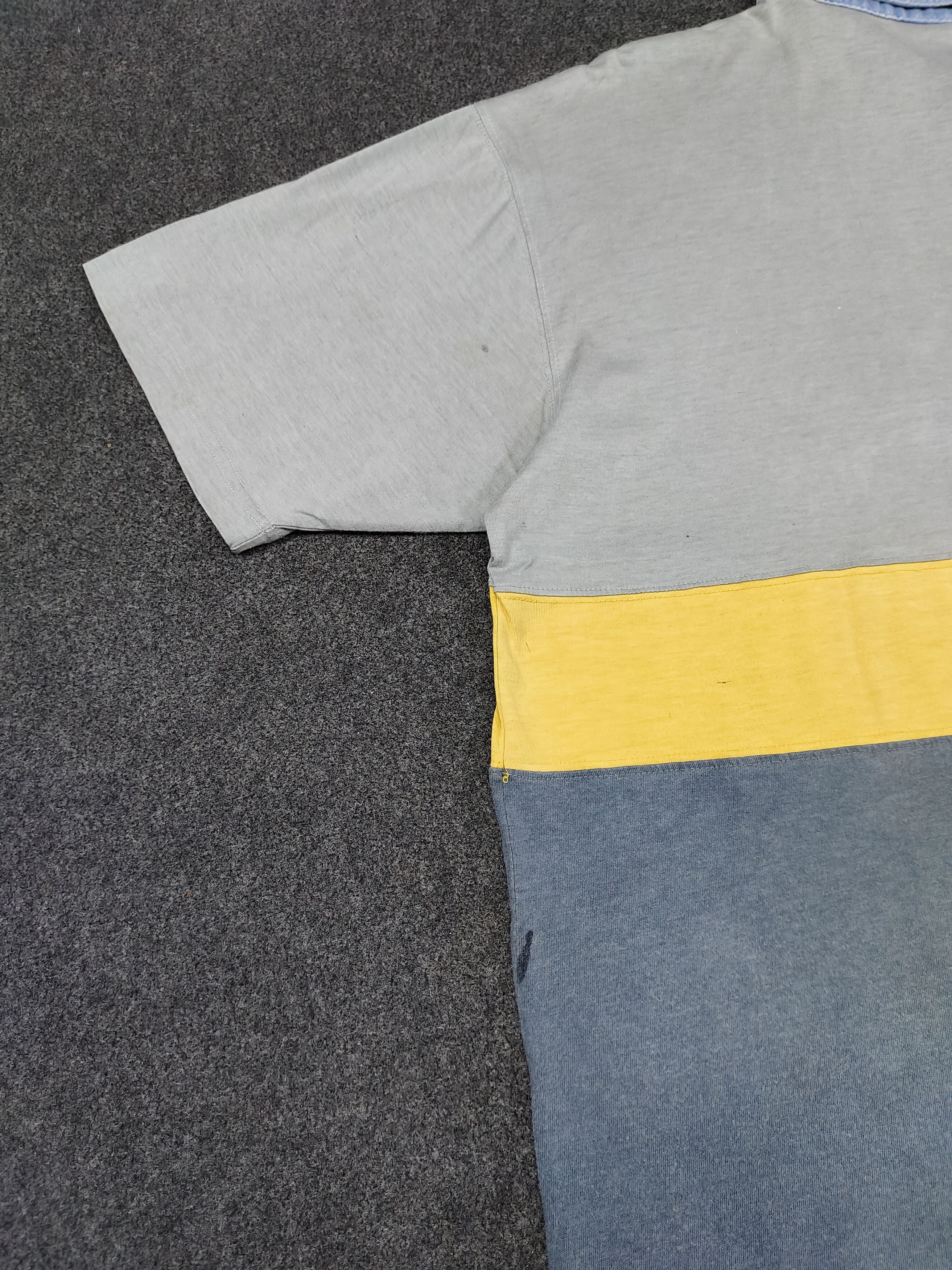 Guess 90s GUESS- Big Logo Color Block Denim Chambray Collar Polos Size US L / EU 52-54 / 3 - 5 Thumbnail