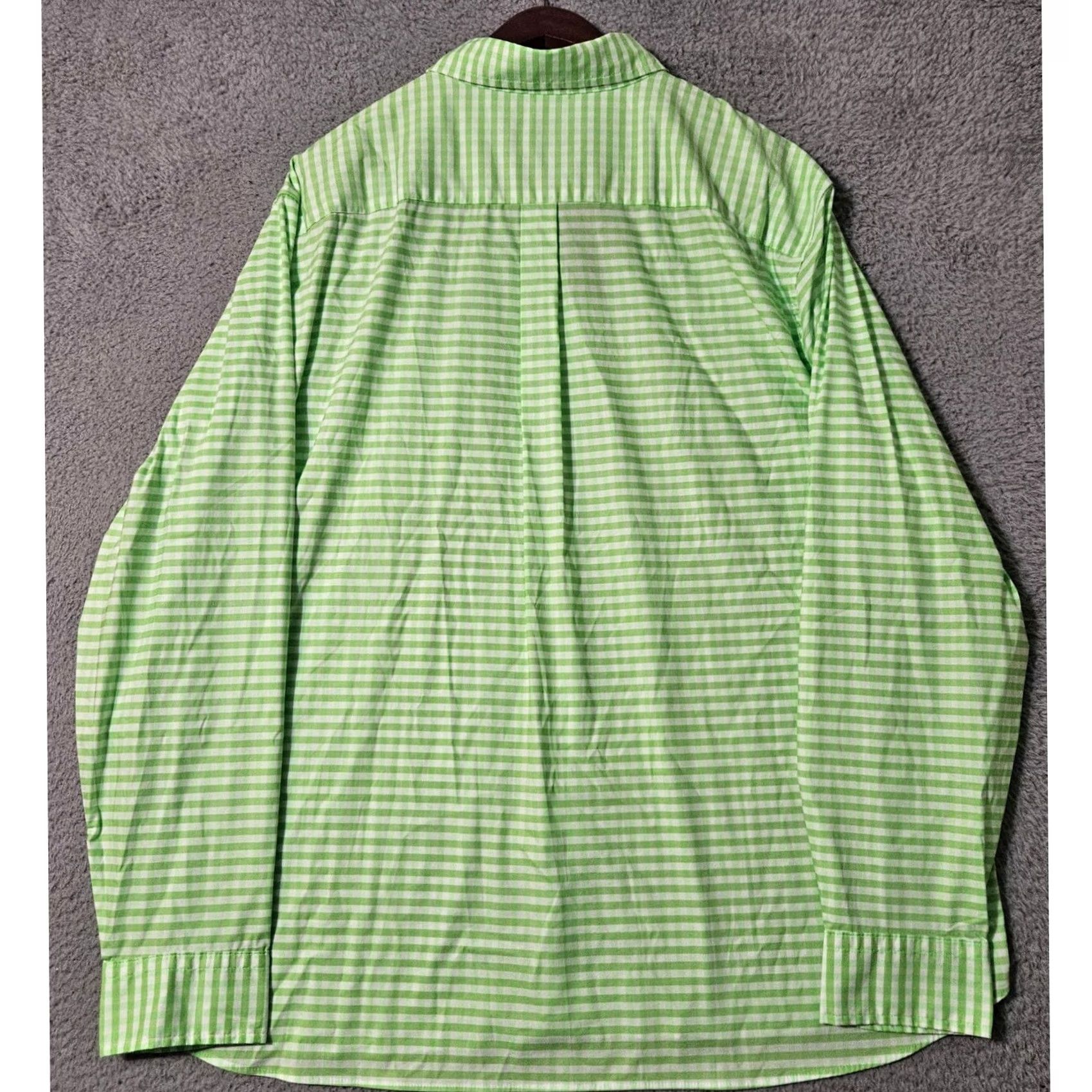 Vineyard Vines Vineyard Vines Shirt Mens XL White NWT Brrr OTG The Performance Size Gingham Green Size US XL / EU 56 / 4 - 2 Thumbnail