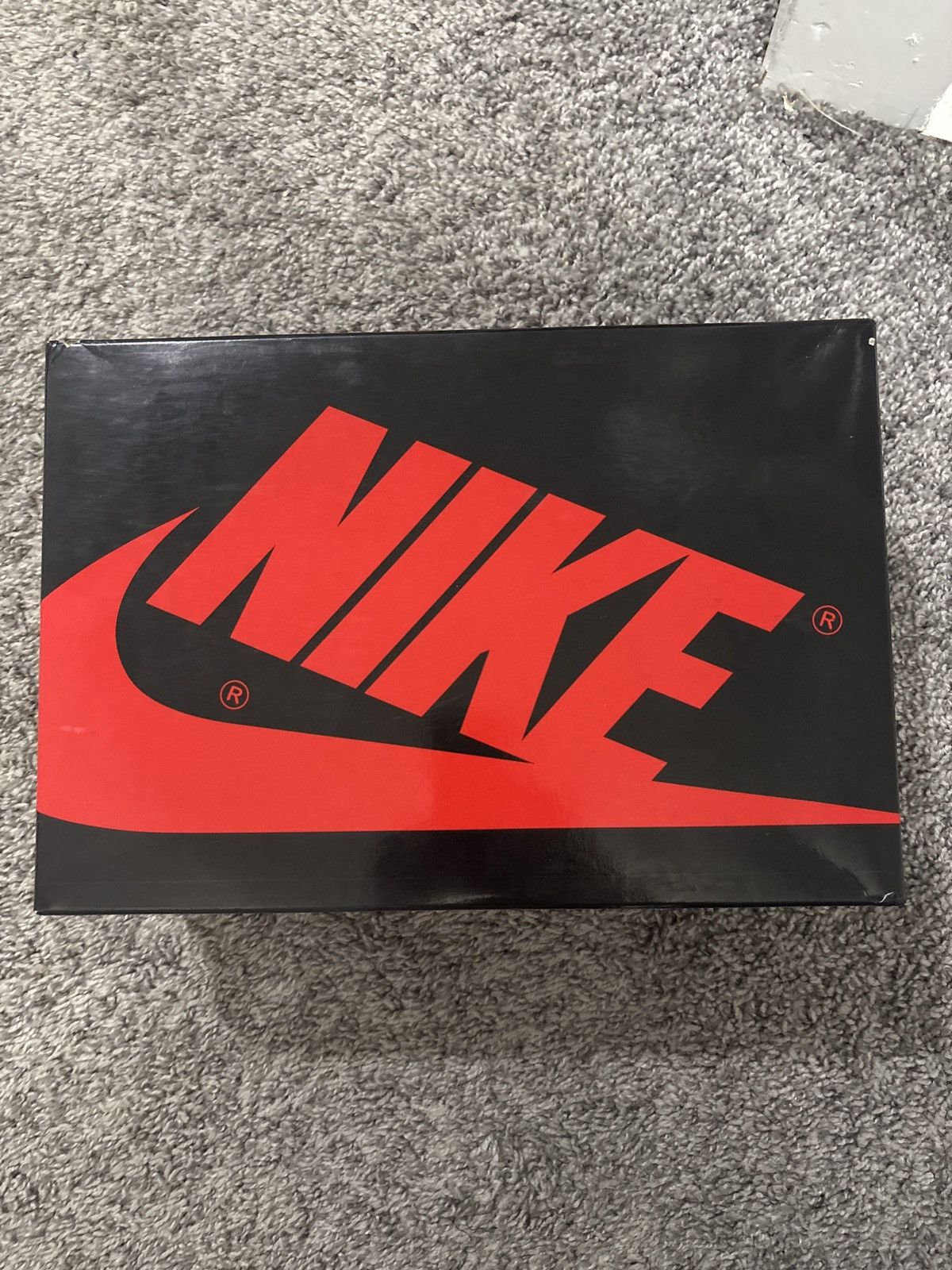 Jordan Brand 2021 Air Jordan 1 Retro High OG'Patent Bred' Size US 6 / EU 39 - 2 Thumbnail