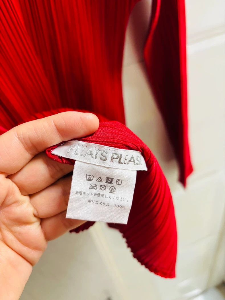 Issey Miyake issey miyake size:3 Red long-sleeved top 2505-Nextarrow Size XXS / US 00 / IT 34 - 4 Thumbnail