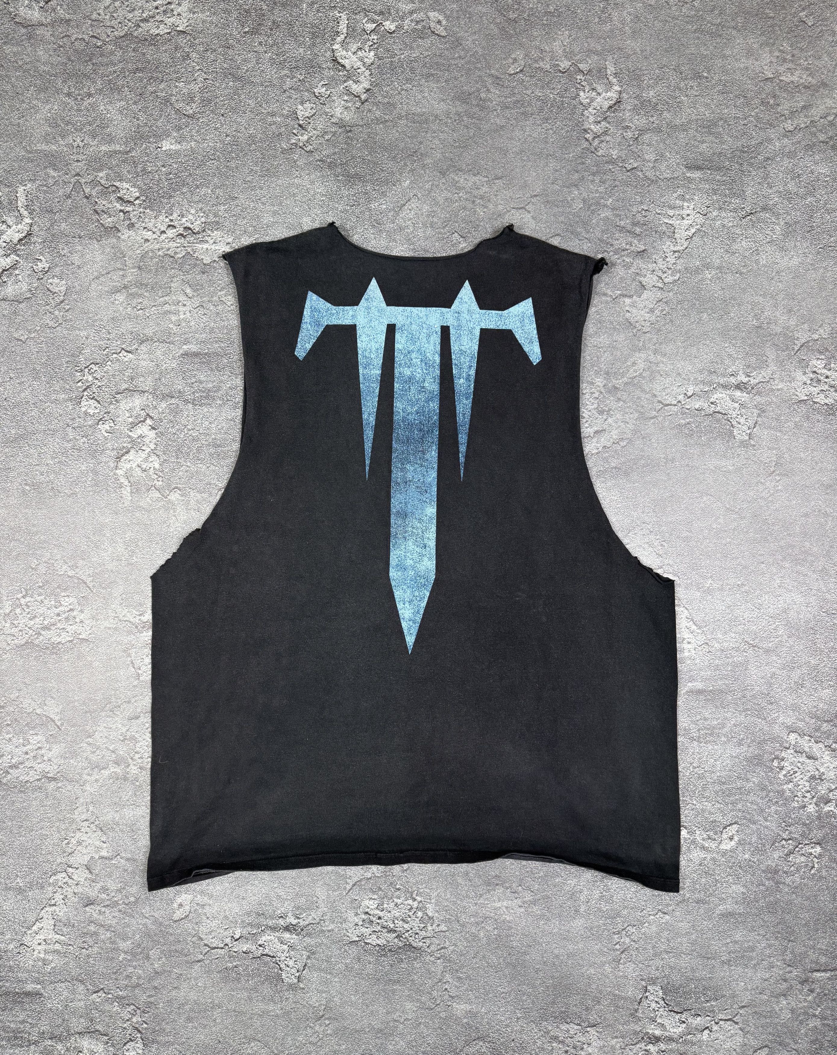 Band Tees Trivium Faded Rock Gothic Tank Top Shirt Size XL Streetwear Size US XL / EU 56 / 4 - 4 Thumbnail