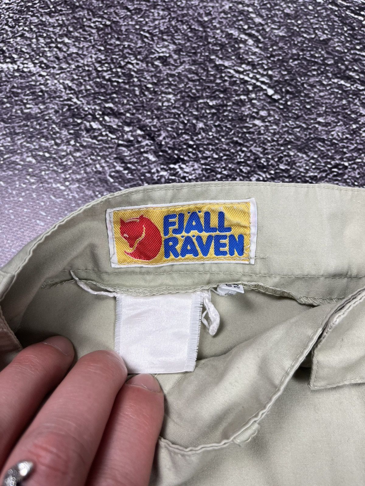 Fjallraven Vintage Fjallraven Outdoor Cargo Pants Beige Size 52 Size US 36 / EU 52 - 15 Thumbnail