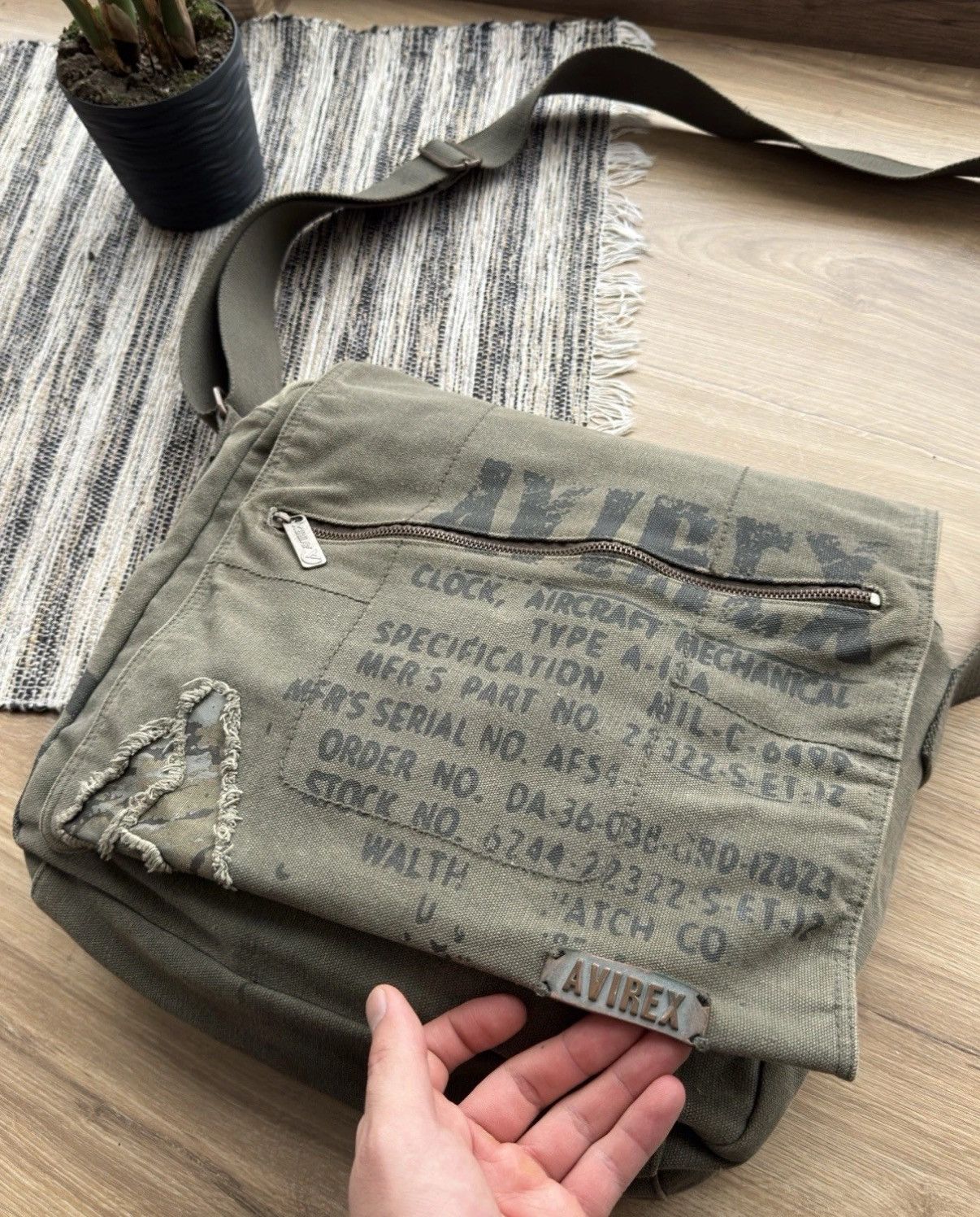 Avirex VINTAGE AVIREX USA ARCHIVE ARMY CROSSBODY SHOULDER BAG MEN Size ONE SIZE - 6 Thumbnail