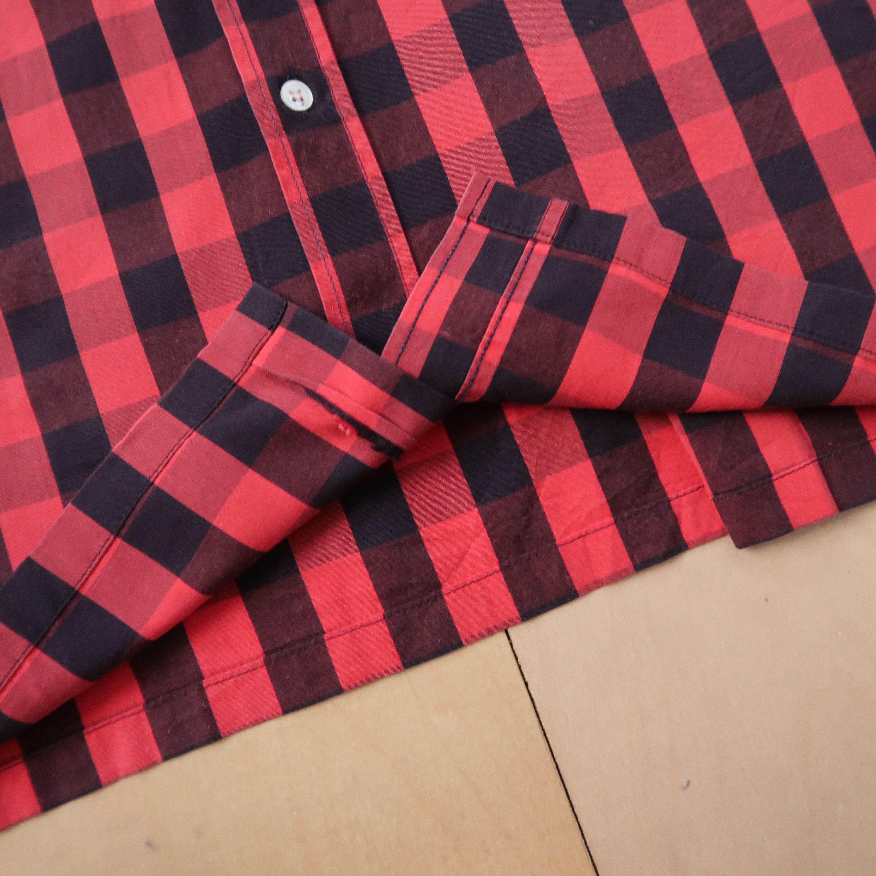 Christian Dior Monsieur Vintage 90s Christian Dior Psychedelic Plaid Boxy Shirt Size US M / EU 48-50 / 2 - 10 Thumbnail