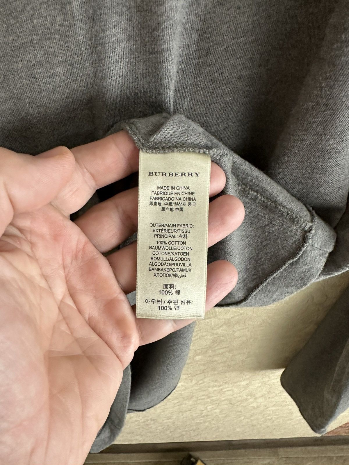 Burberry Burberry t shirt size S gray Size US S / EU 44-46 / 1 - 5 Thumbnail