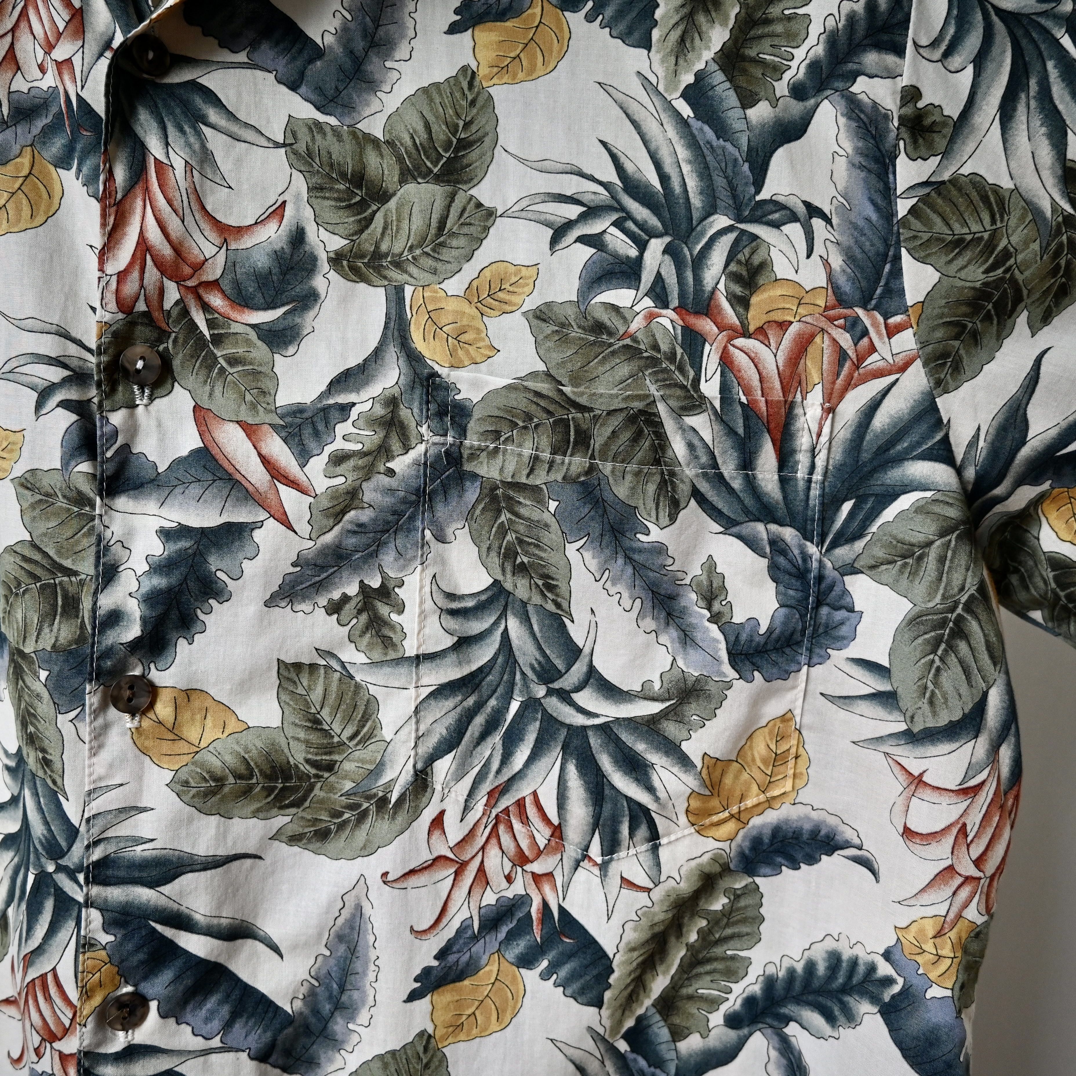 Tori Richard VTG Tori Richard antique botanical pattern Hawaiian shirt Size US L / EU 52-54 / 3 - 7 Thumbnail