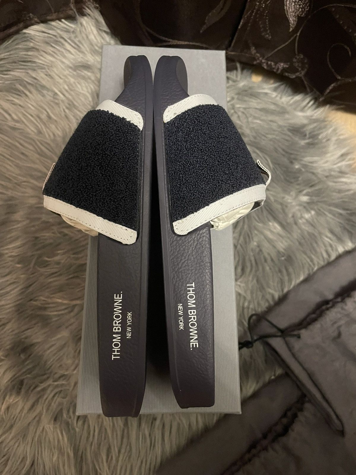 Thom Browne Thom Browne cloth pool slide in rubber Size US 8 / EU 41 - 2 Thumbnail
