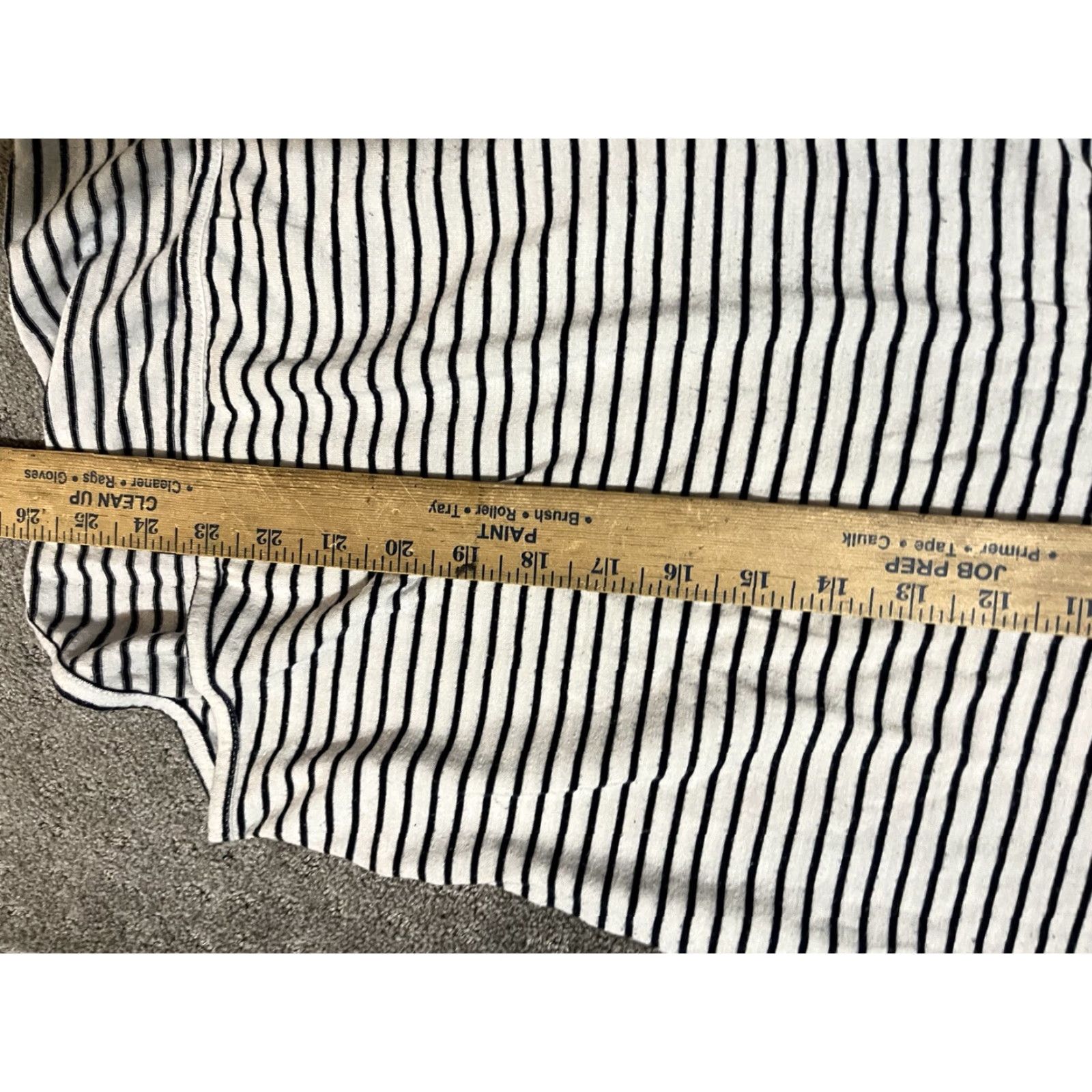 Express Express Shirt Women XS White Navy Striped Sleeveless V-Neck Casual T-Shirt Size XS / US 0-2 / IT 36-38 - 5 Thumbnail