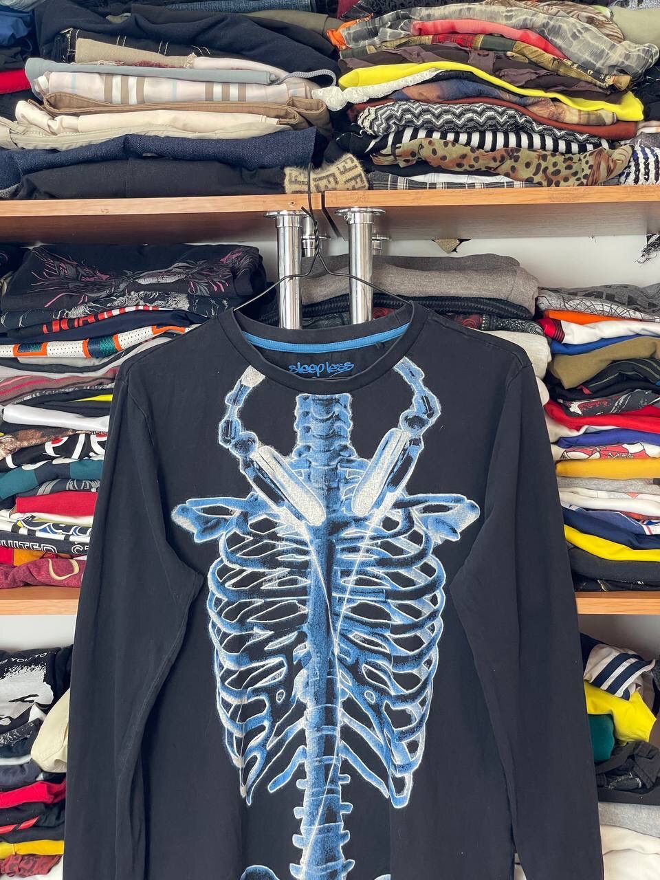 Vintage Y2K Crazy skull Bones Faded Printed longsleeve All Over Rare Size US M / EU 48-50 / 2 - 2 Thumbnail