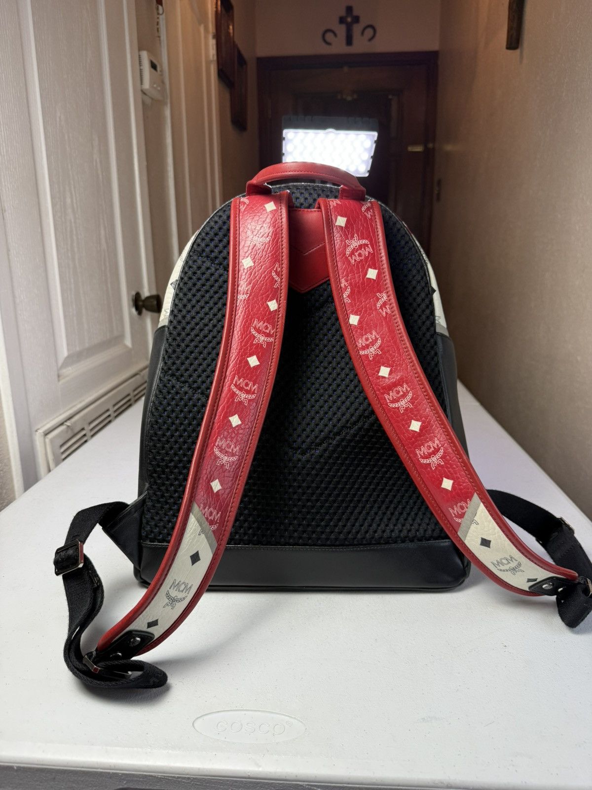 MCM MCM, a 'Logo print' backpack. Lot Size ONE SIZE - 5 Thumbnail