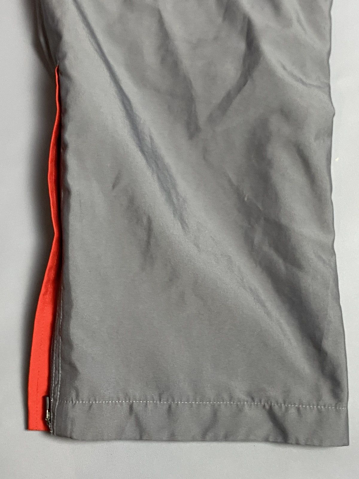 Vintage Vintage Nike MMIV 04 Gray Nylon Polyester Track Pants Size L Size US 36 / EU 52 - 20 Thumbnail