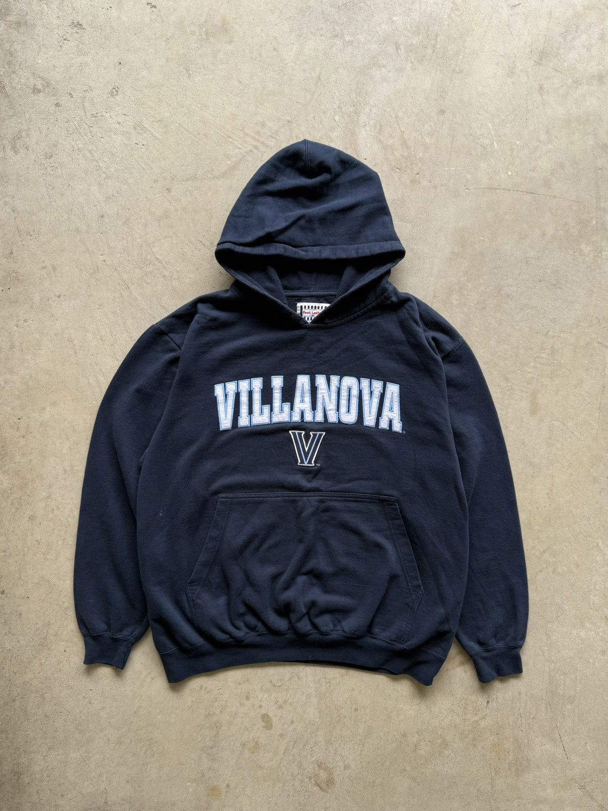 Foot Locker Retro Villanova University Boxy Sweatshirt By Foot Locker Size US XXL / EU 58 / 5 - 1 Thumbnail