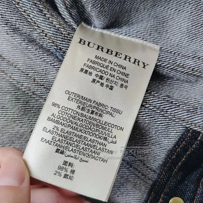 Burberry Burberry Dark Blue Denim Jacket for Women. Size S / US 4 / IT 40 - 4 Thumbnail