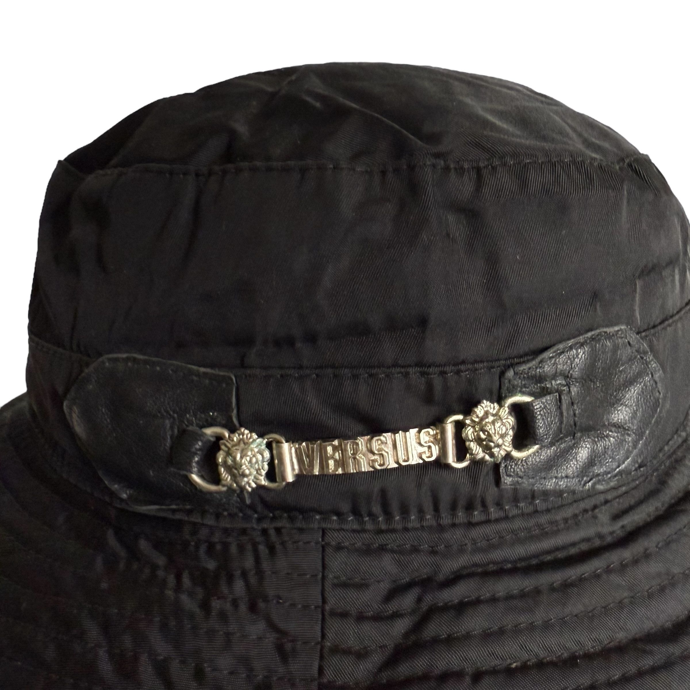 Versace 🔥RARE🔥Versus Gianni Versace Bucket Hat Cap Size ONE SIZE - 2 Thumbnail