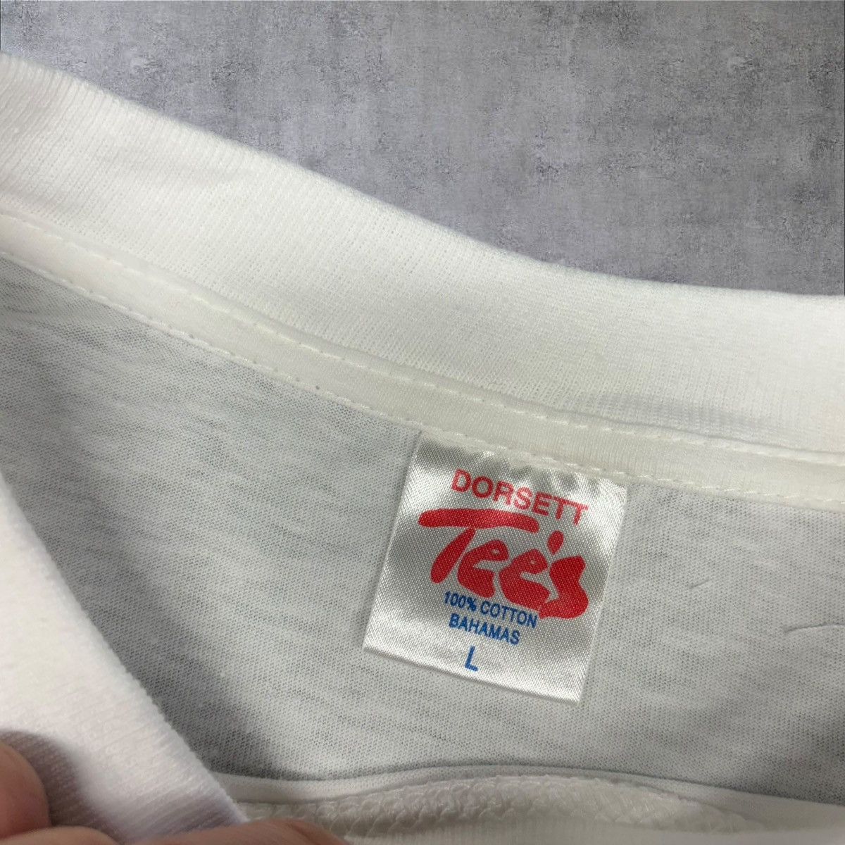 Vintage Vintage Tourist Shirt Size US L / EU 52-54 / 3 - 4 Thumbnail