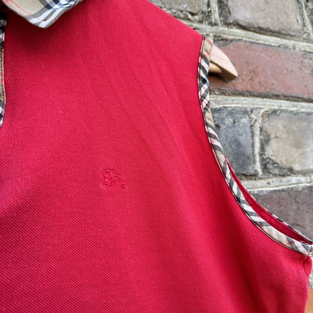 Burberry Burberrys Burberry Vintage Polo Red Shirt Tank Top L Wmns Size L / US 10 / IT 46 - 5 Thumbnail