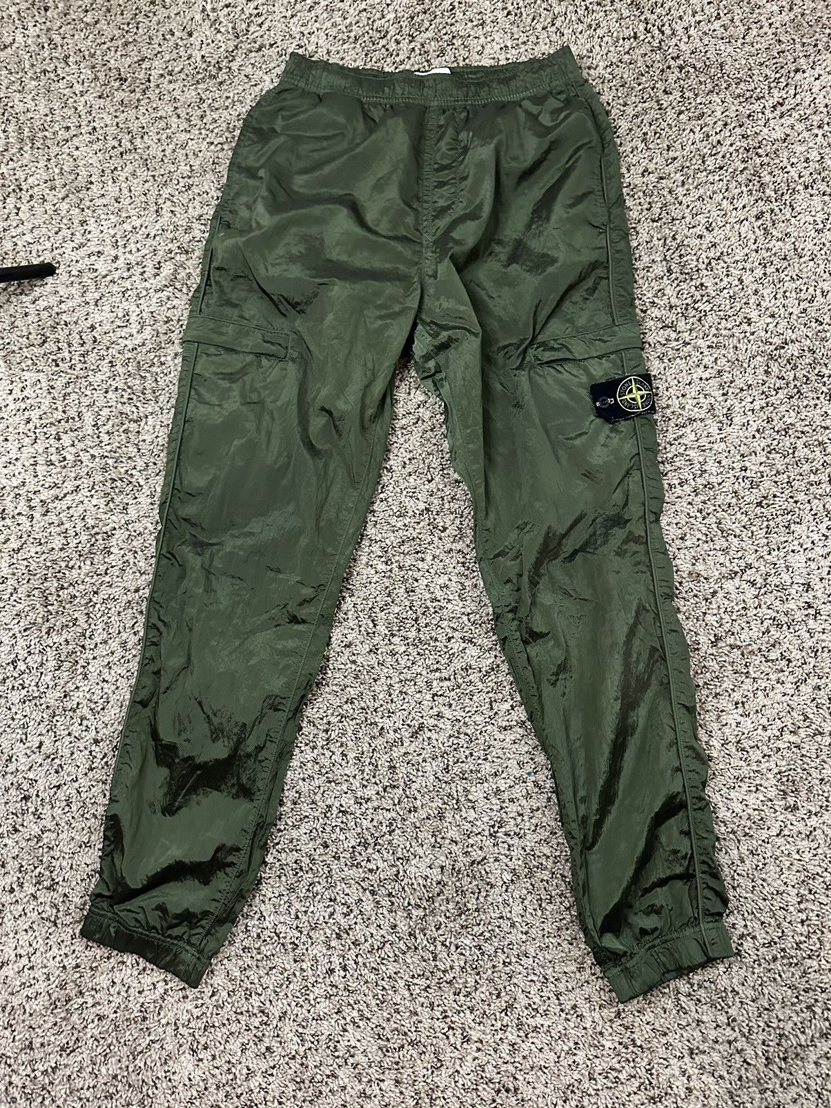image of Men's Stone Island Nylon Cargo Pants in Black/Olive (Size 30)